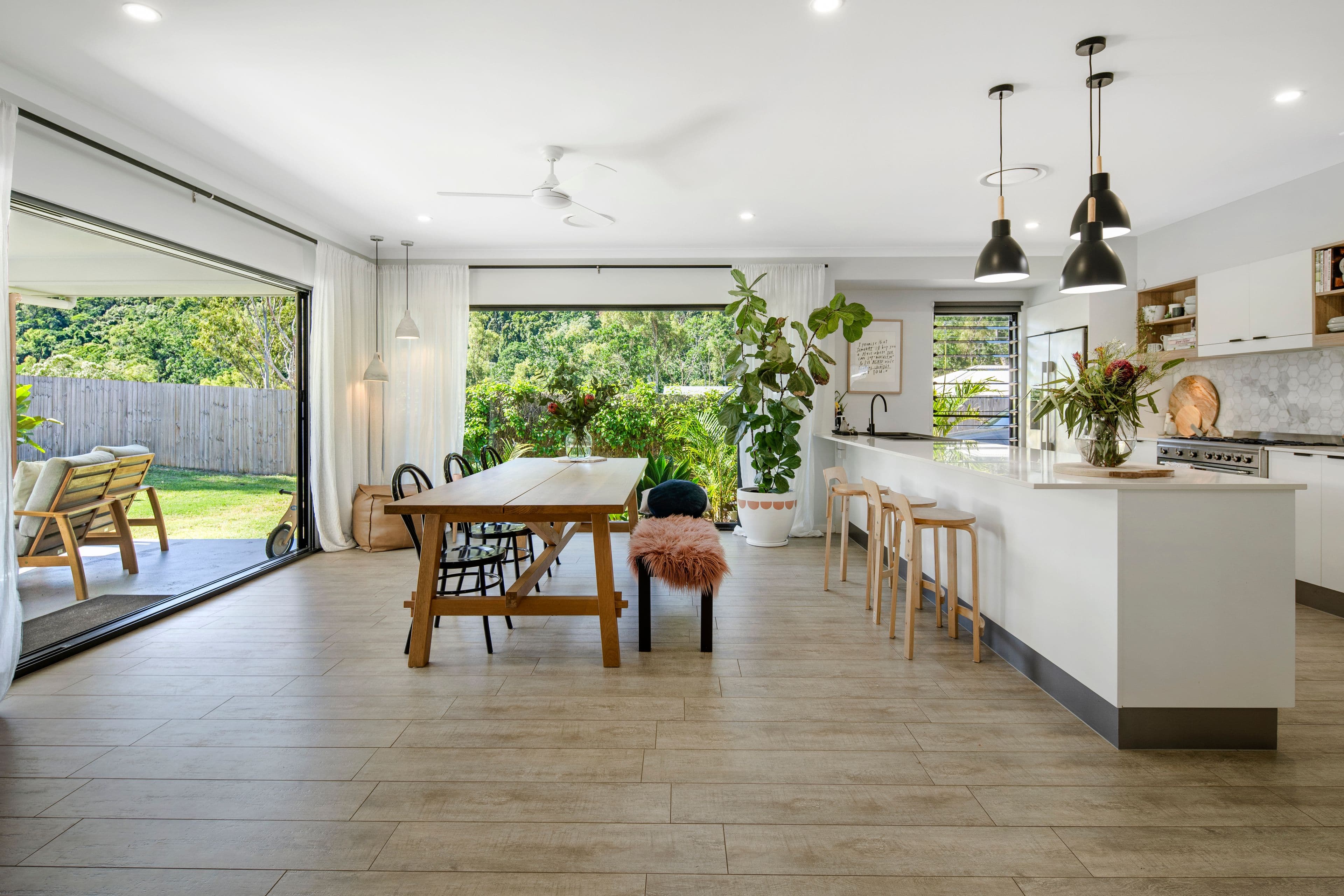 6 Johnswood Close, Cannonvale QLD 4802, Cannonvale - Image 1
