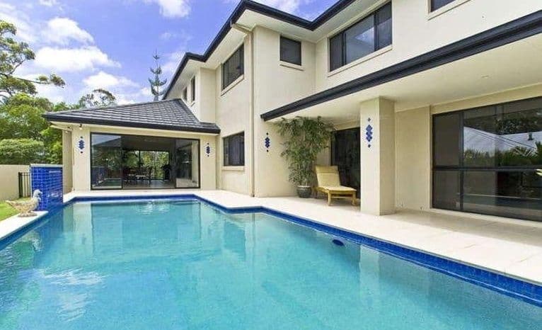 48 GREAT SOUTHERN Drive, Robina QLD 4226, Robina - Thumbnail 2