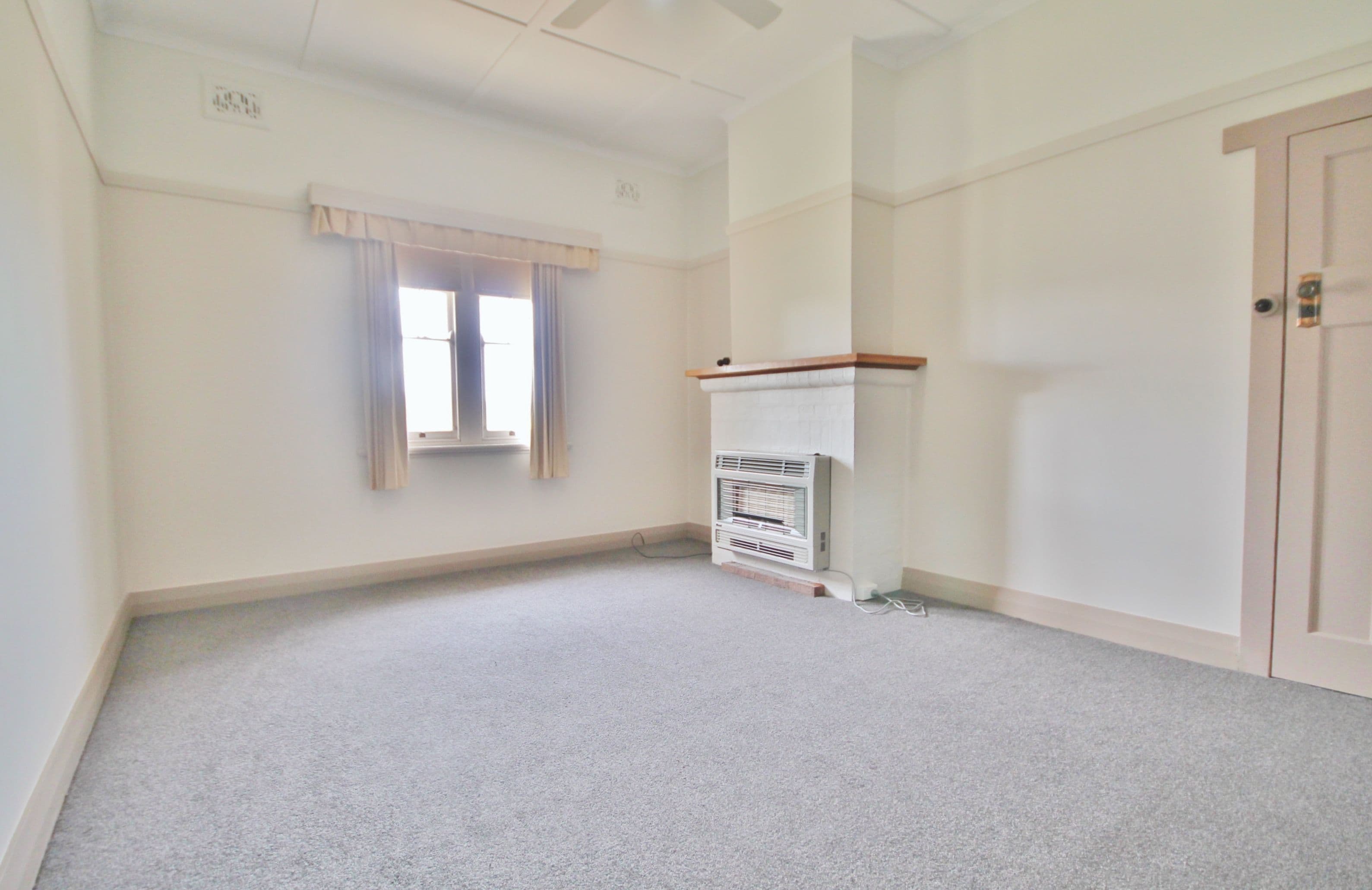 117 Nasmyth Street, Young NSW 2594, Young - Thumbnail 5