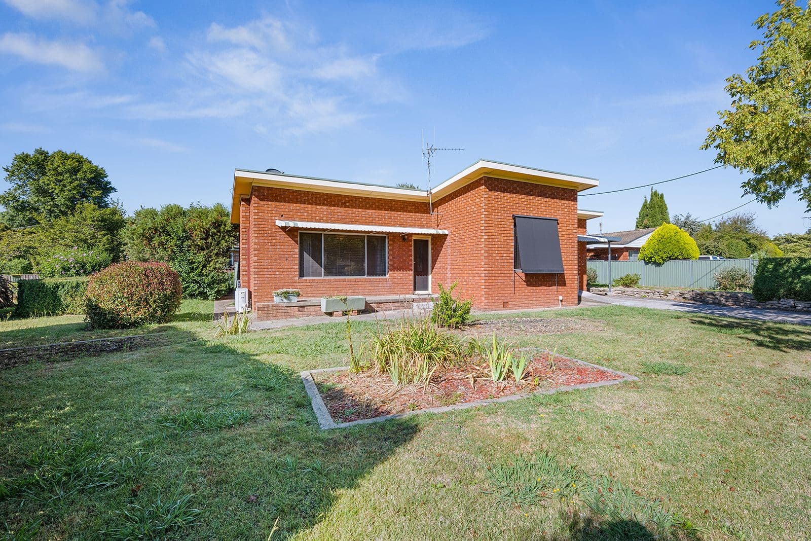 25 Carcoar Street, Blayney NSW 2799, Blayney - Thumbnail 2