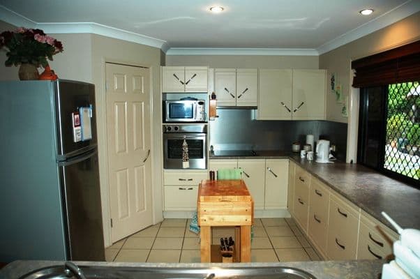 22 Cairns Crecent, DECEPTION BAY QLD 4508, Deception Bay - Thumbnail 2