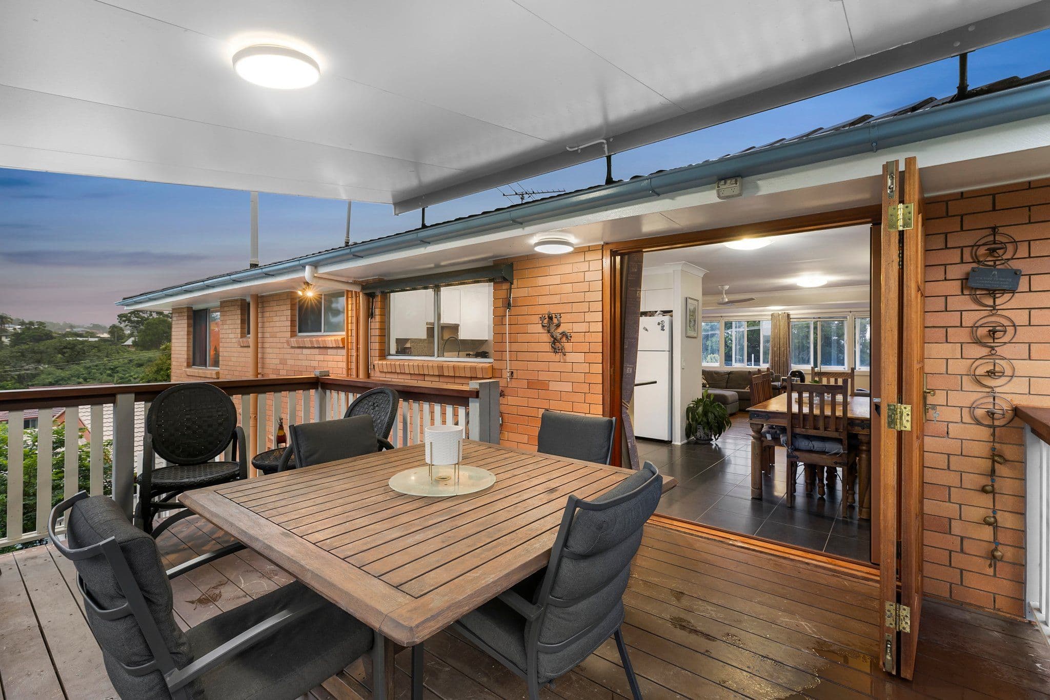 69 View Crescent, Arana Hills QLD 4054, Arana Hills - Thumbnail 5
