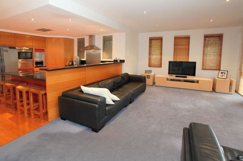 112 Herriotts Boulevard, GLEN WAVERLEY VIC 3150, Glen Waverley - Thumbnail 3