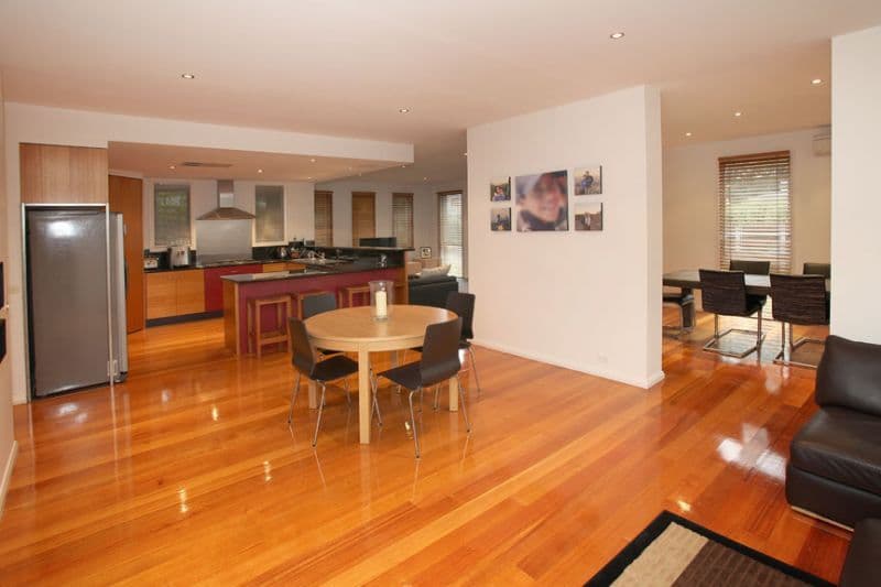 112 Herriotts Boulevard, GLEN WAVERLEY VIC 3150, Glen Waverley - Thumbnail 5