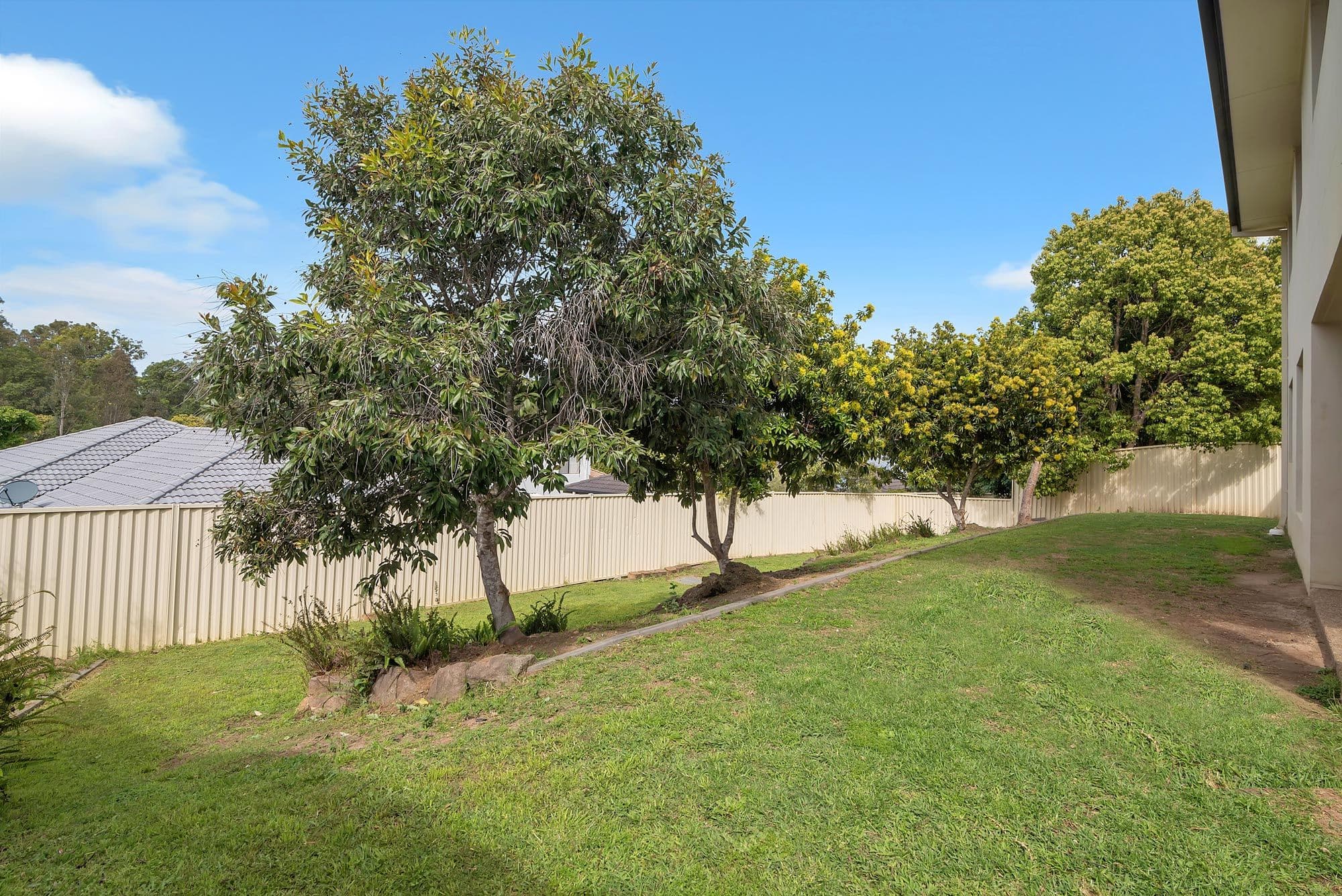 88 Billinghurst Crescent, Upper Coomera QLD 4209, Upper Coomera - Thumbnail 3