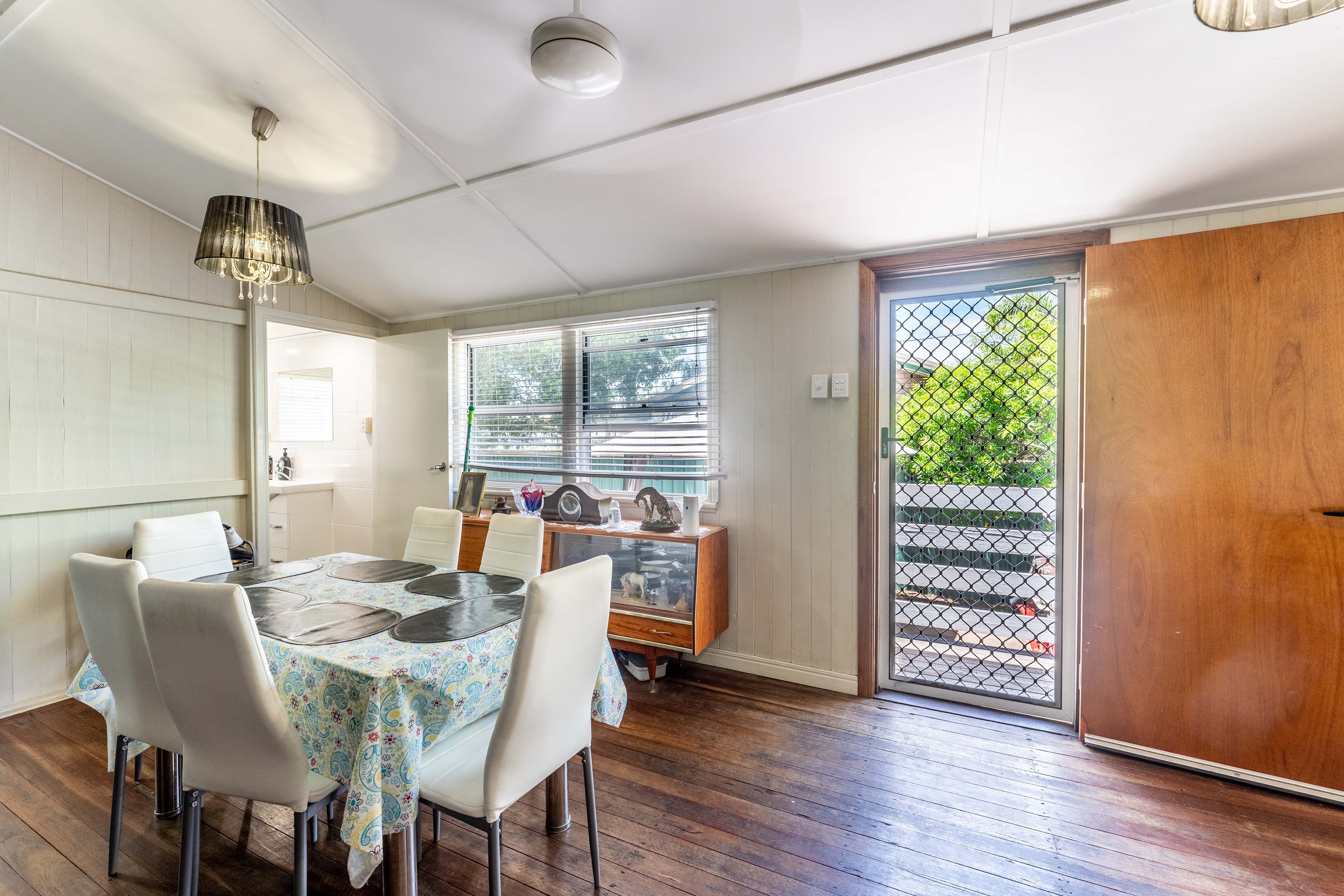 13 White Street, Emerald QLD 4720, Emerald - Thumbnail 7