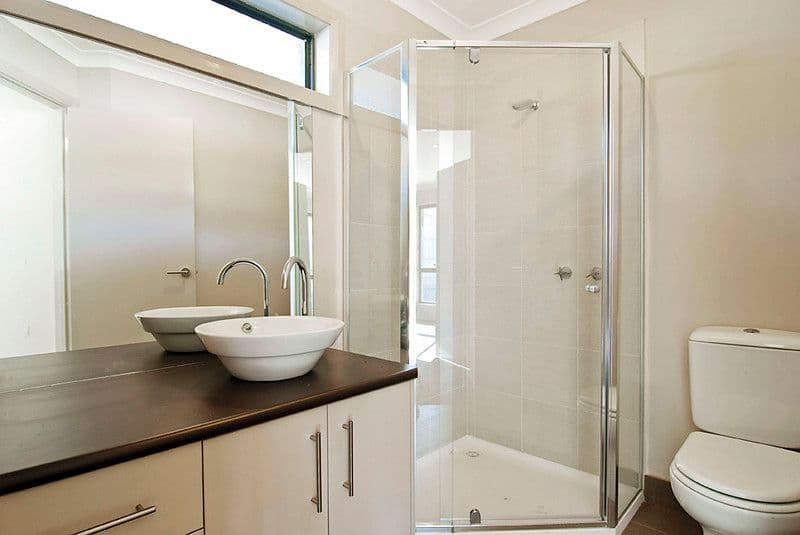2/8 – 10 Victor Avenue, Paradise Point, QLD, 4216, Paradise Point - Thumbnail 3