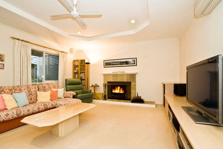 3 Celia Court, DONCASTER EAST VIC 3109, Doncaster East - Thumbnail 2