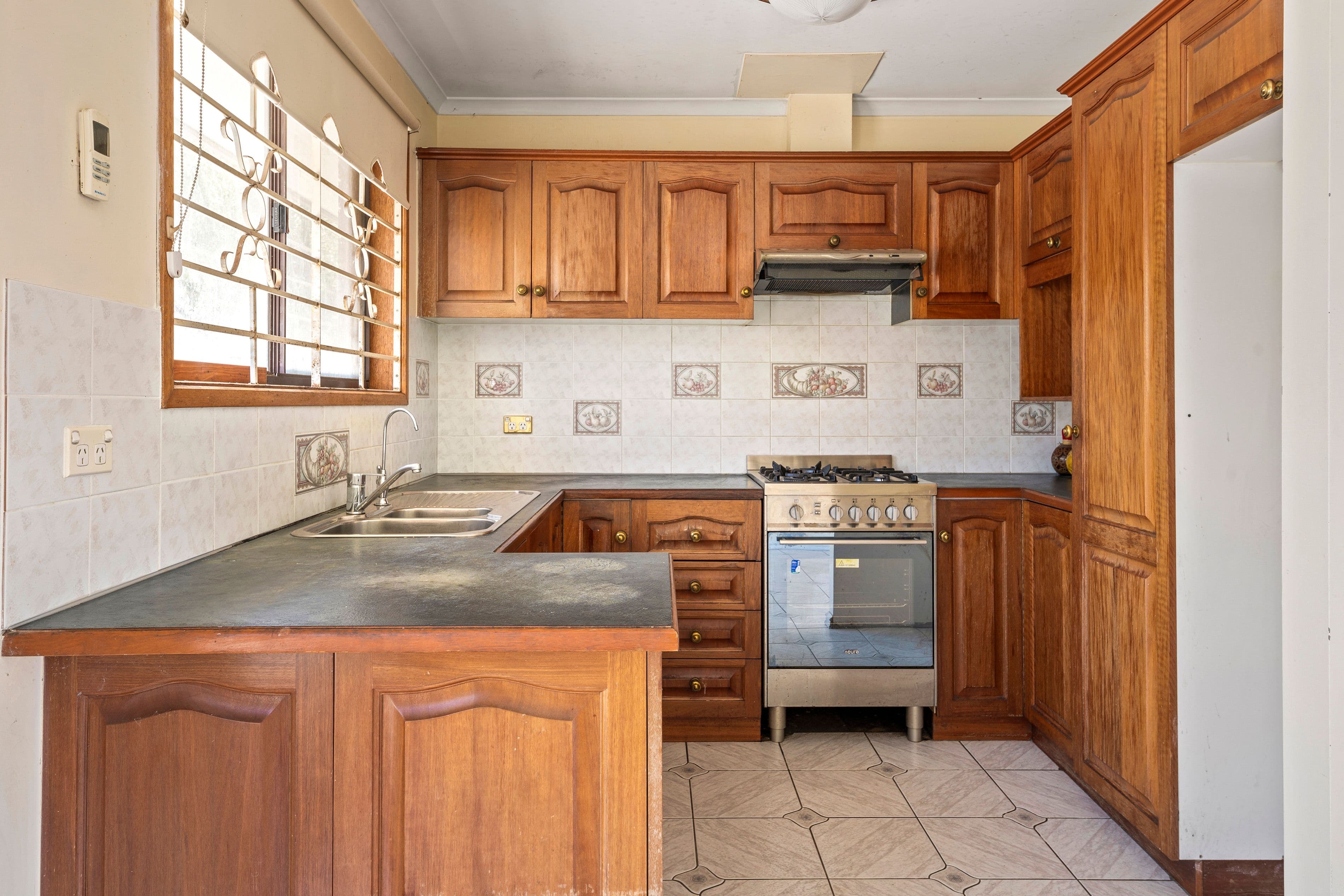 8 Allenby Road, Ottoway SA 5013, Ottoway - Thumbnail 3