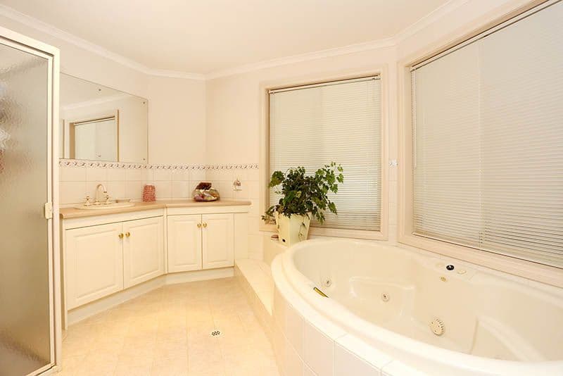 8 March Court, CLARE SA 5453, Clare - Thumbnail 6