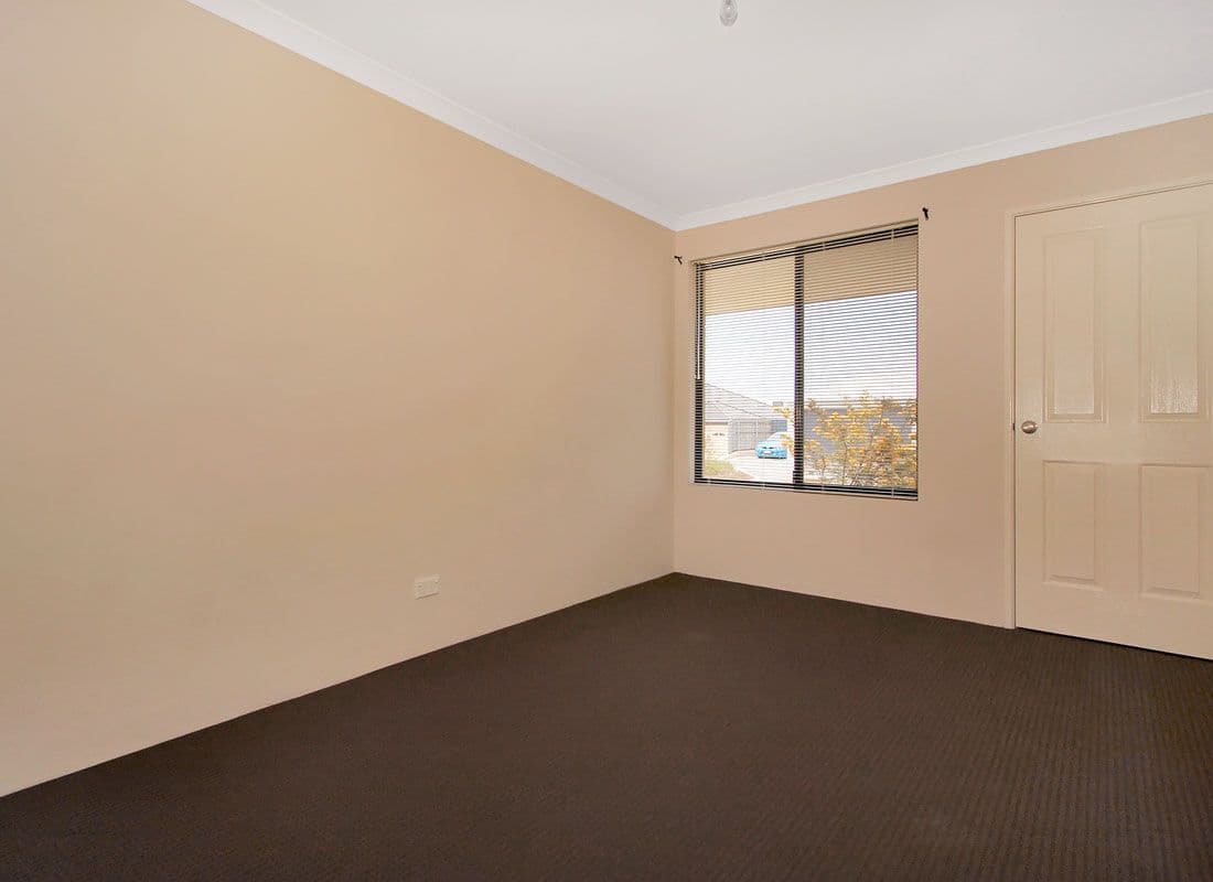 37 Mona Vale Loop, ELLENBROOK WA 6069, Ellenbrook - Thumbnail 3
