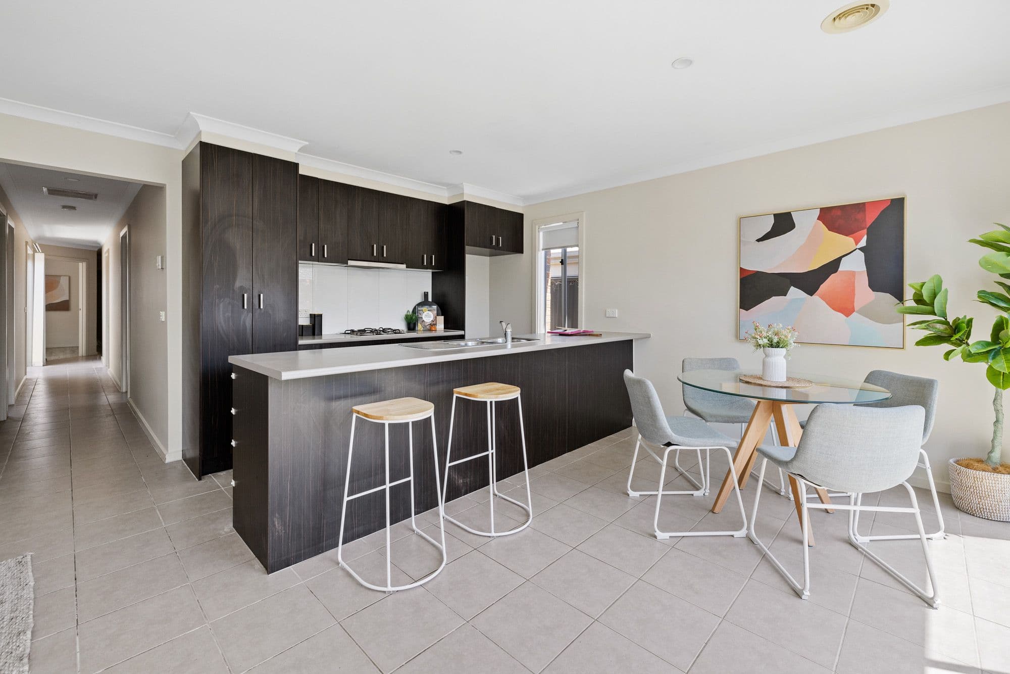 8 Flower Gum Crescent, Tarneit VIC 3029, Tarneit - Thumbnail 3