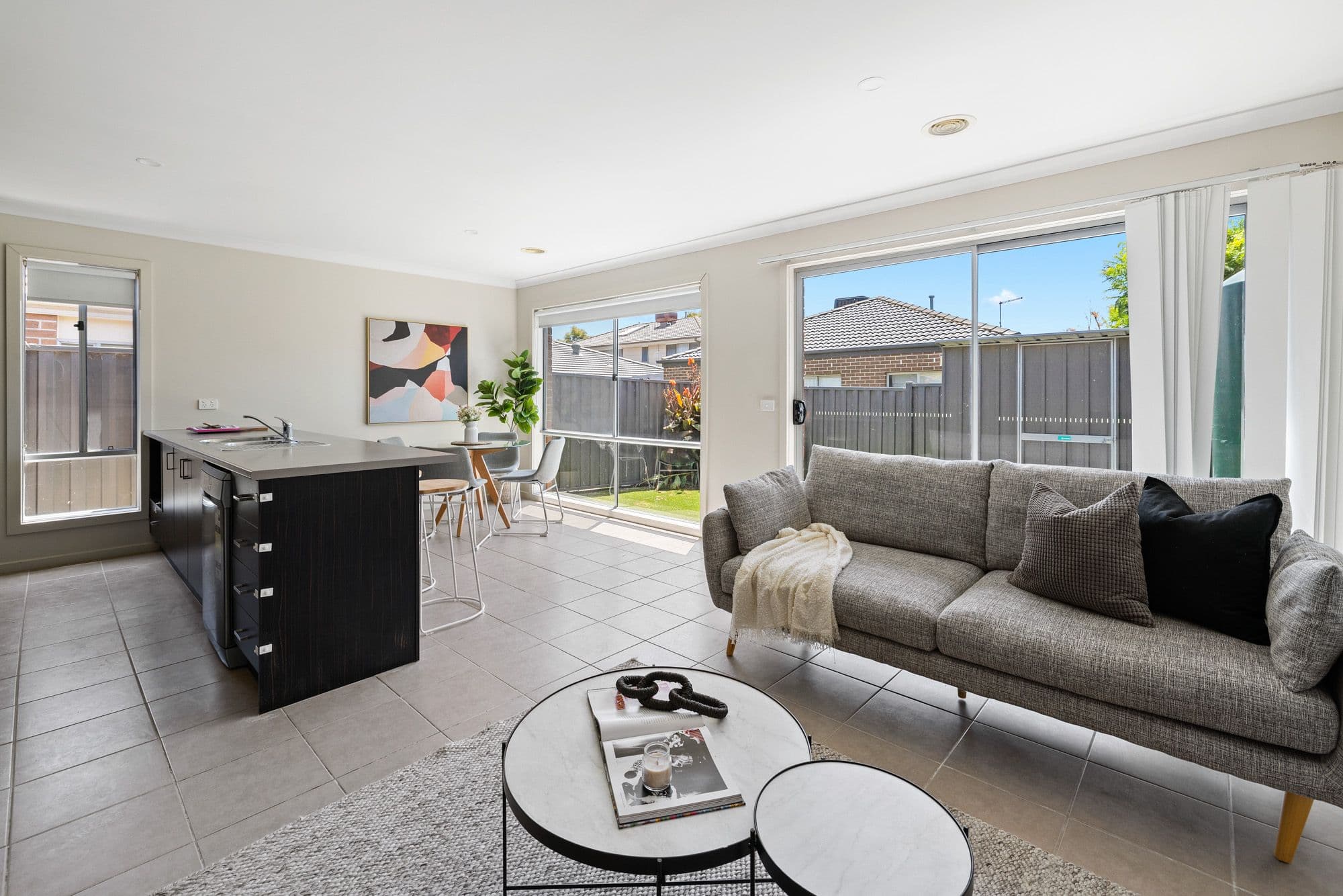 8 Flower Gum Crescent, Tarneit VIC 3029, Tarneit - Thumbnail 4