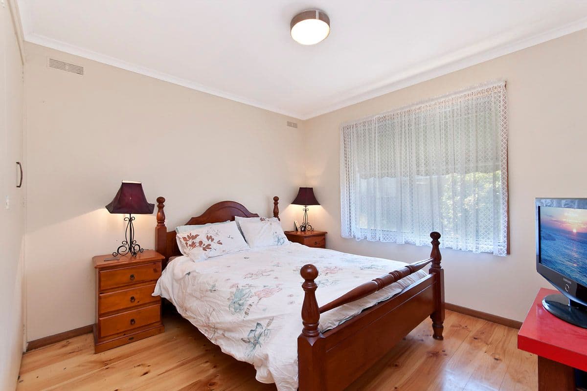 38 Pecten Avenue, WARRNAMBOOL VIC 3280, Warrnambool - Thumbnail 2
