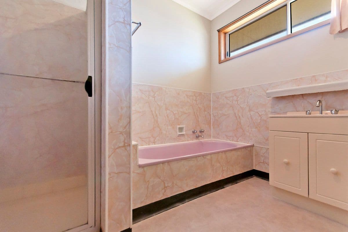38 Pecten Avenue, WARRNAMBOOL VIC 3280, Warrnambool - Thumbnail 4