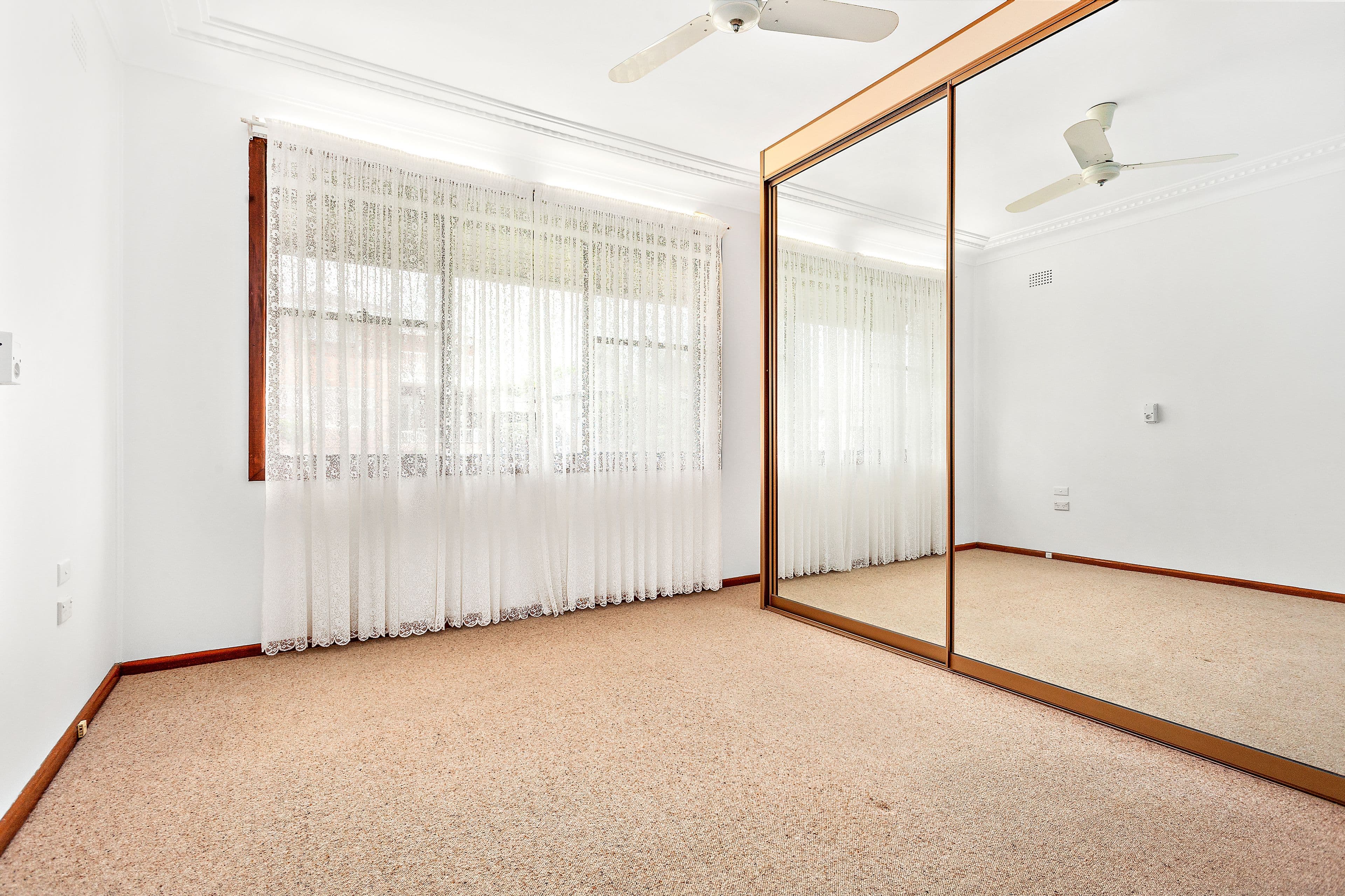 28 Moorefield Avenue, Kogarah - Thumbnail 6