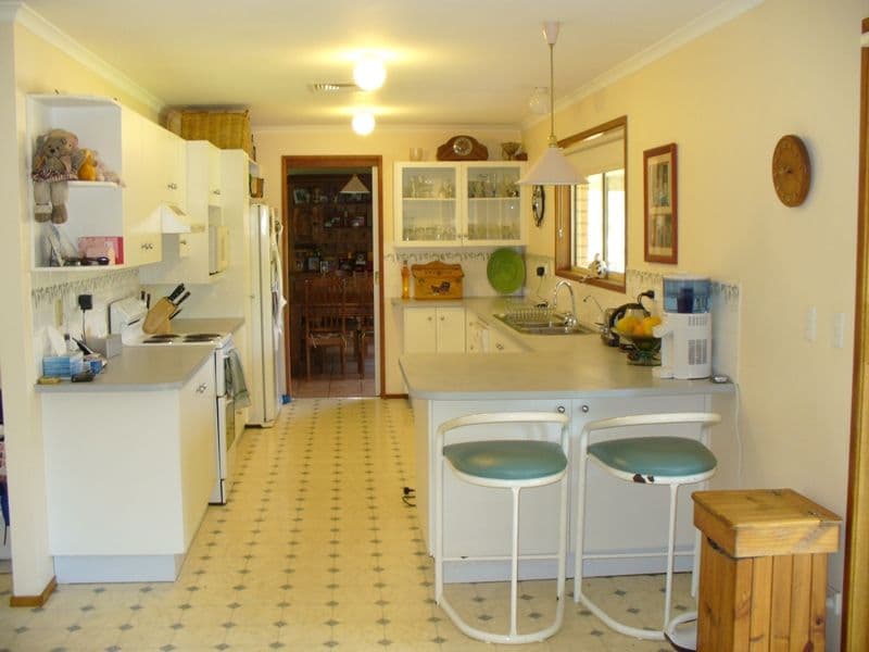 32 Kelly Road, PARKES NSW 2870, Parkes - Thumbnail 8