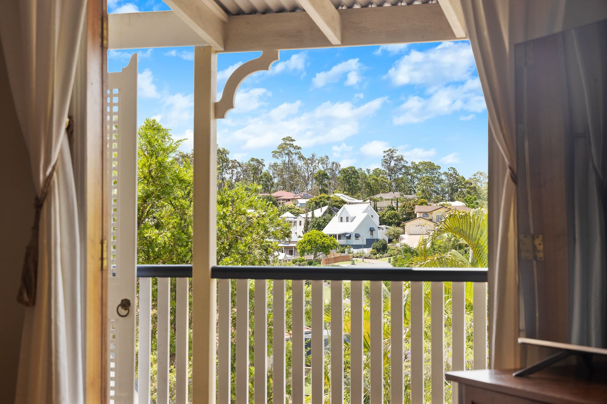5 Medeo Court, Eatons Hill QLD 4037, Eatons Hill - Thumbnail 8