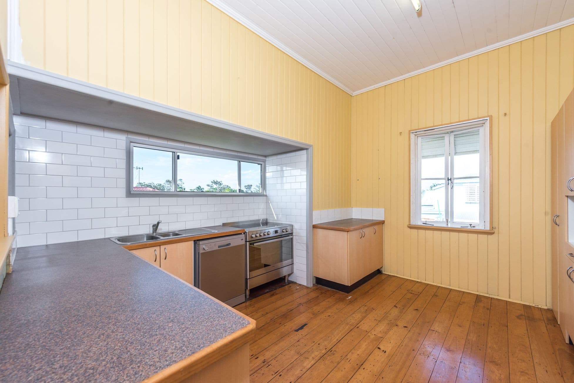 66 Heaps Street, Avenell Heights QLD 4670, Avenell Heights - Thumbnail 6