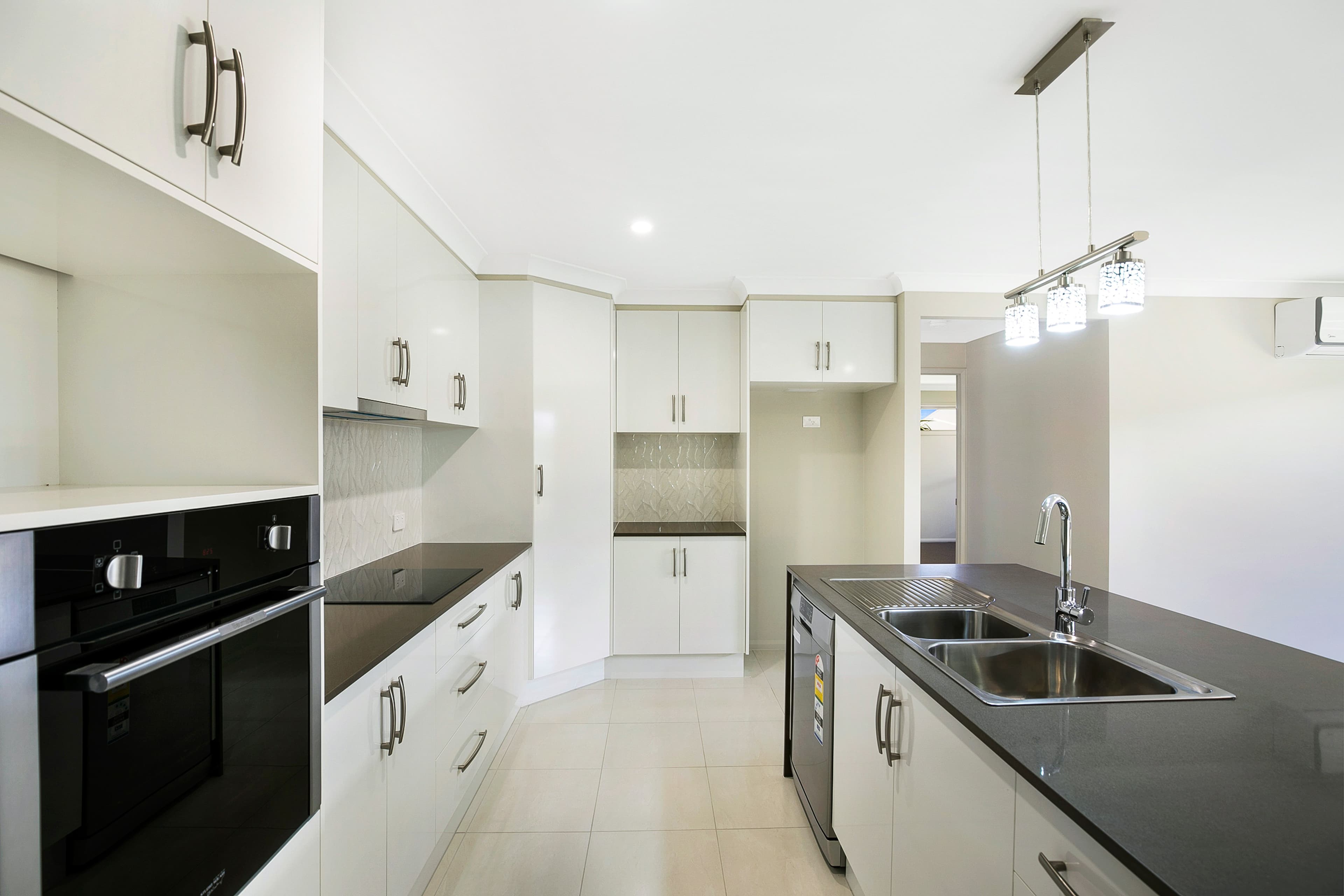 18 Entabeni Drive, Kearneys Spring QLD 4350, Kearneys Spring - Thumbnail 4