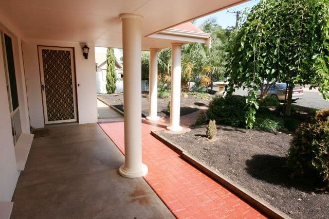 17 Laffer Street, LOXTON SA 5333, Loxton - Thumbnail 2