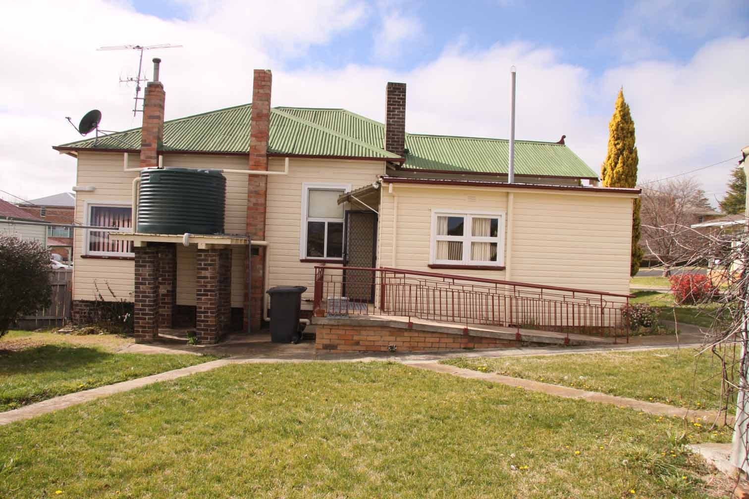 118 Macquarie, GLEN INNES NSW 2370, Glen Innes - Thumbnail 5
