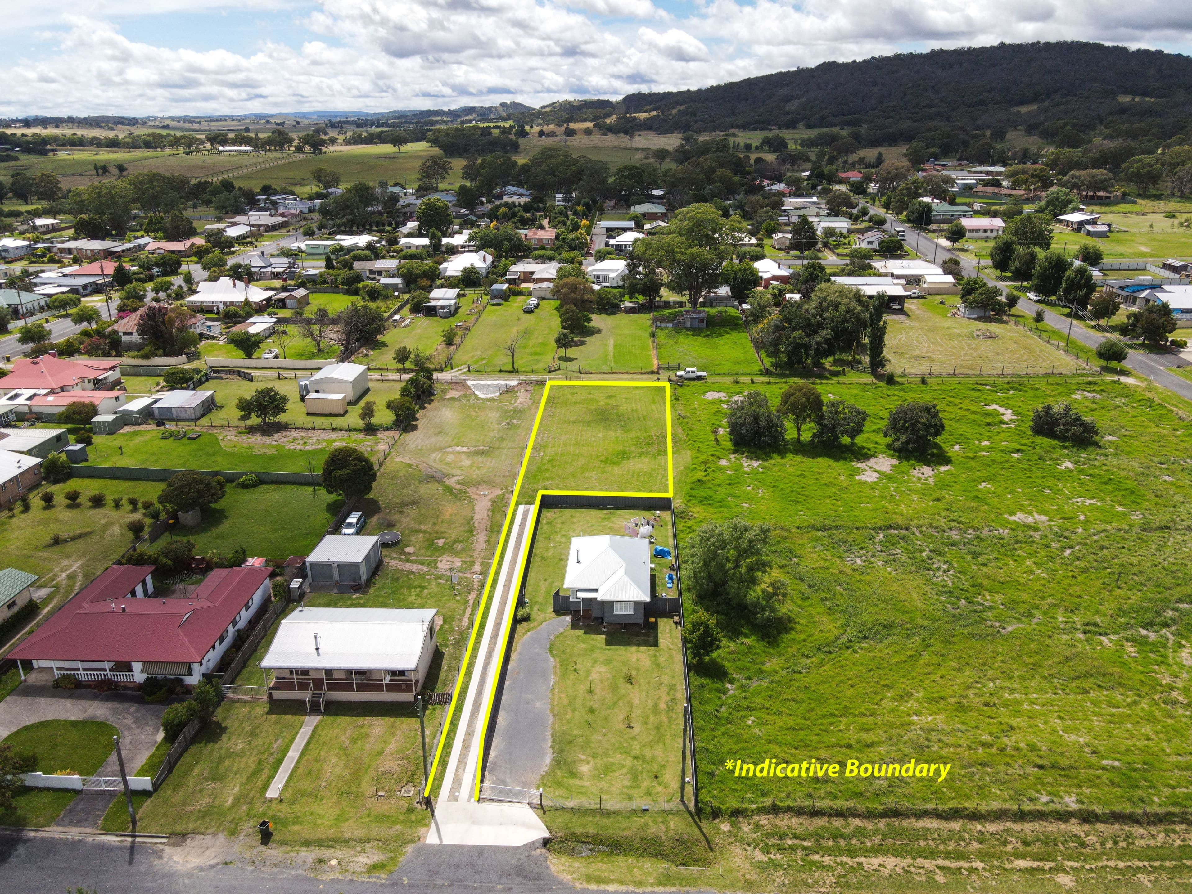90A Bulwer Street, Tenterfield NSW 2372, Tenterfield - Thumbnail 2