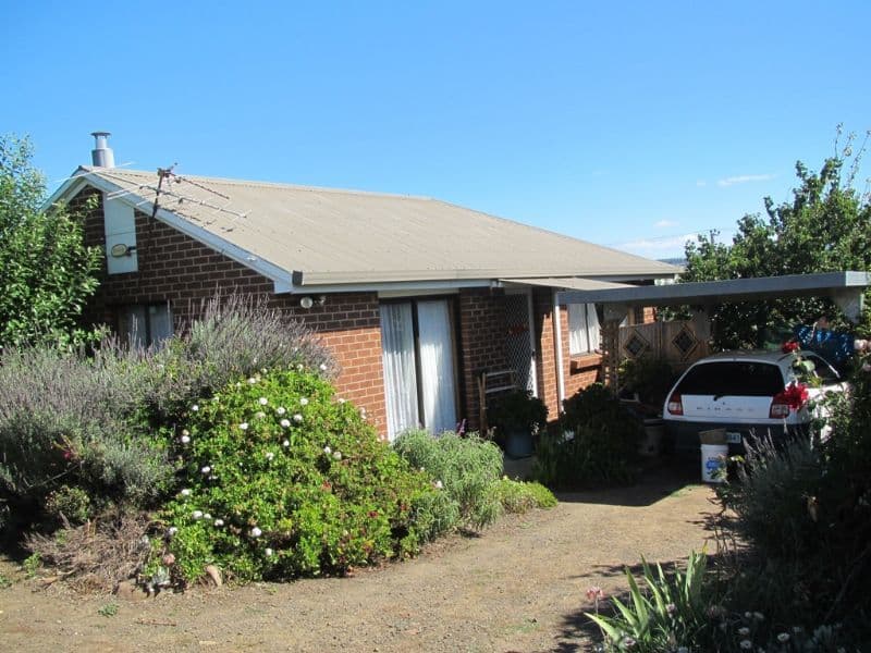 4 Miriam Court, NEWNHAM TAS 7248, Newnham - Image 1