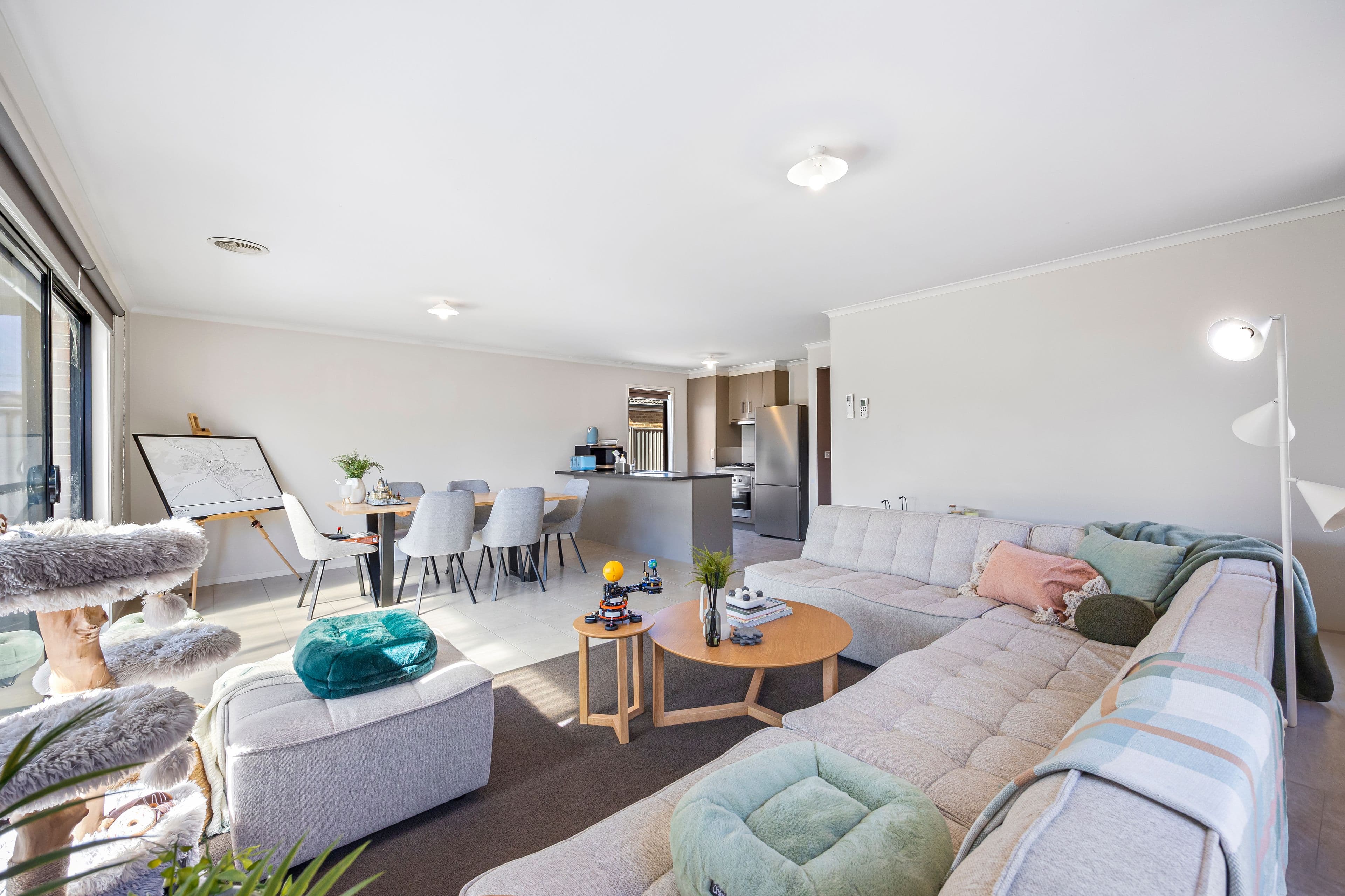 43 Jordan Avenue, Delacombe VIC 3356, Delacombe - Thumbnail 3