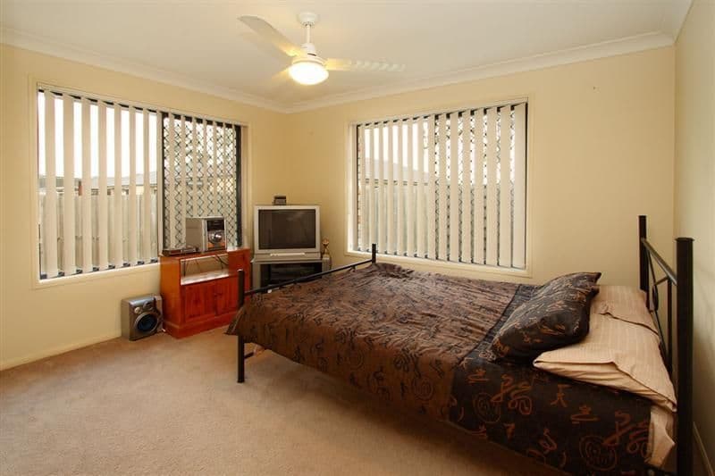 8 Surrey Close, BALD HILLS QLD 4036, Bald Hills - Thumbnail 8