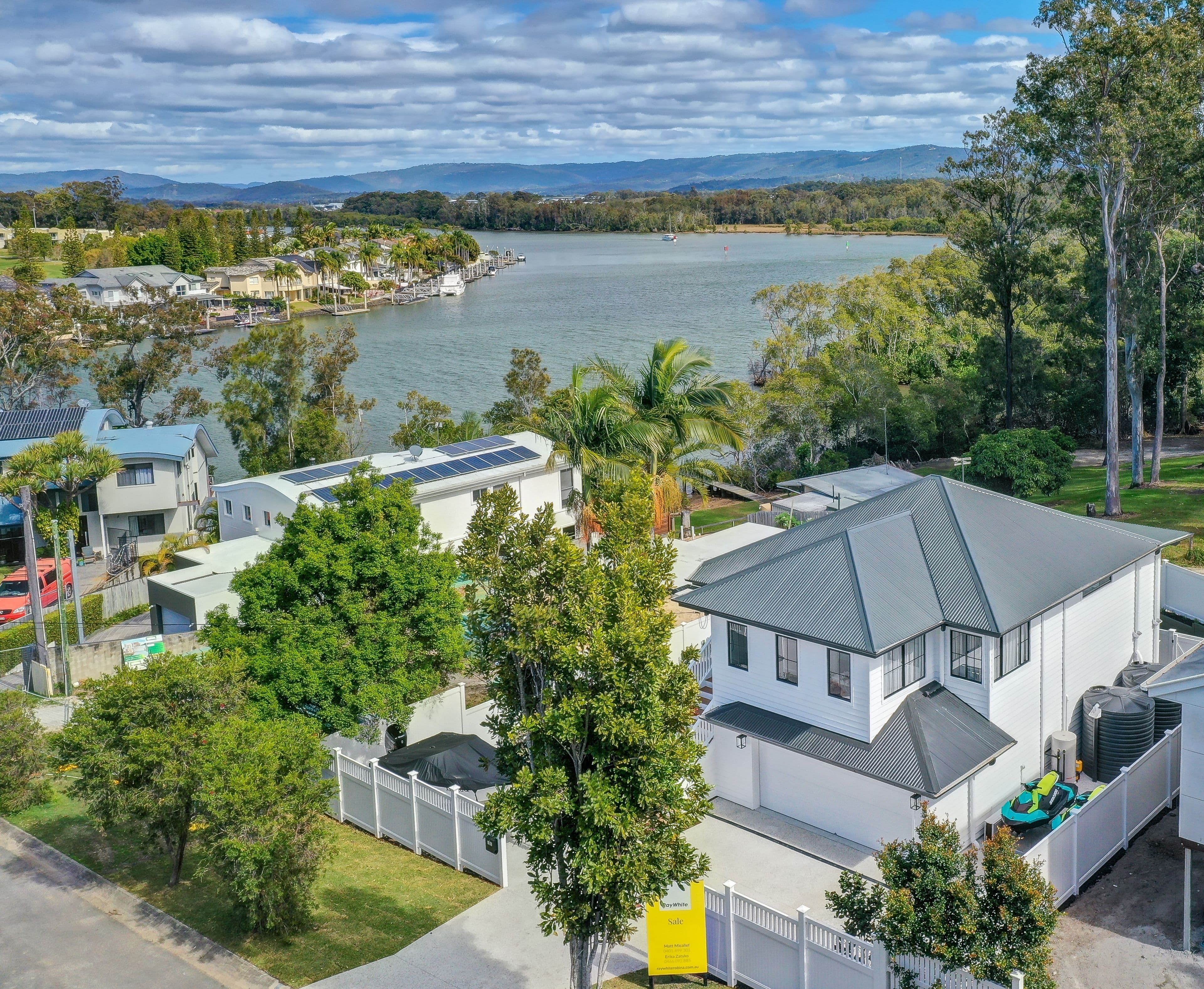 7 Lachlan Drive, Coomera QLD 4209, Coomera - Thumbnail 3