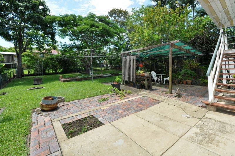 17 Cain Street, EVERTON PARK QLD 4053, Everton Park - Thumbnail 3