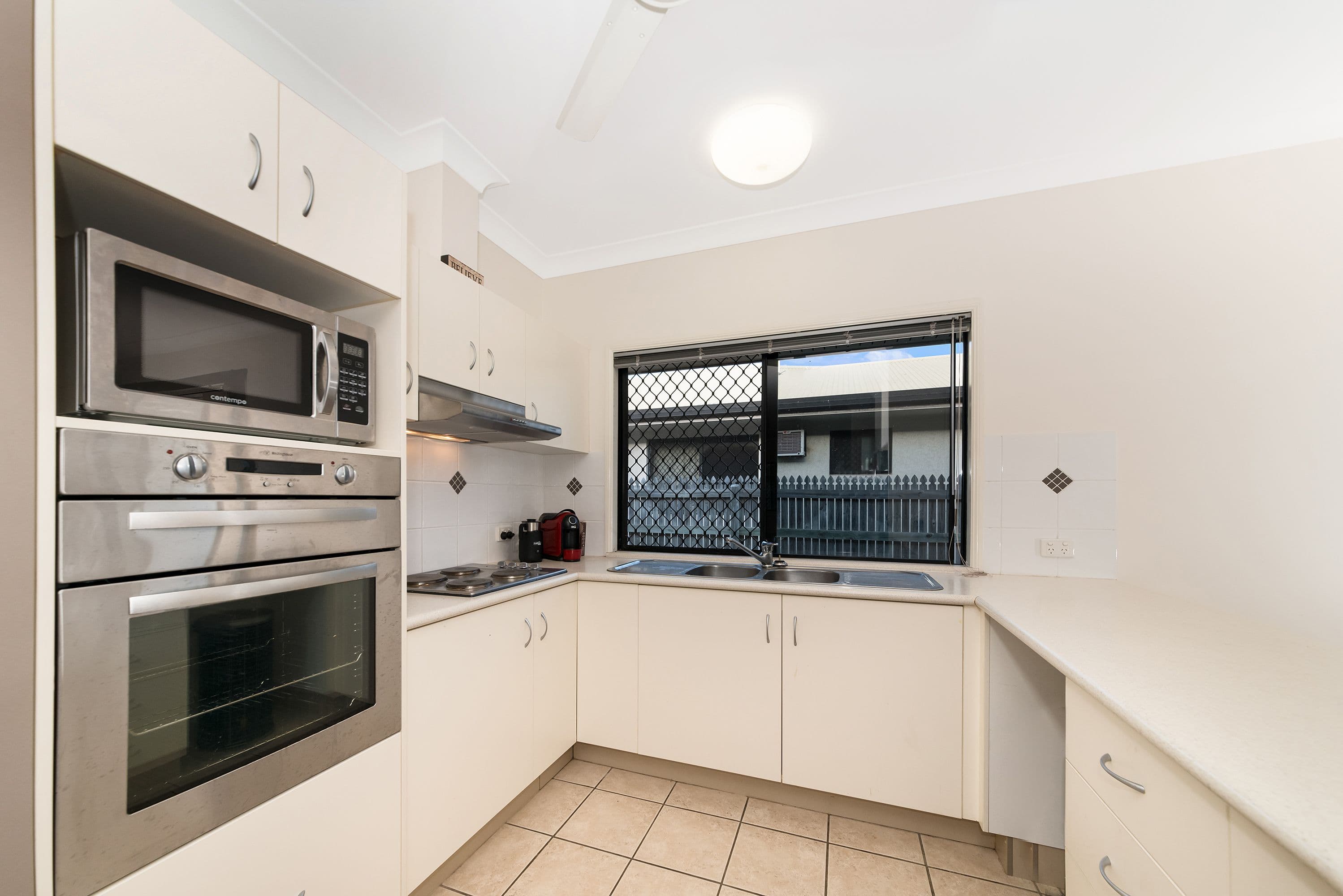 23 Lakewood Avenue, Kirwan QLD 4817, Kirwan - Thumbnail 2