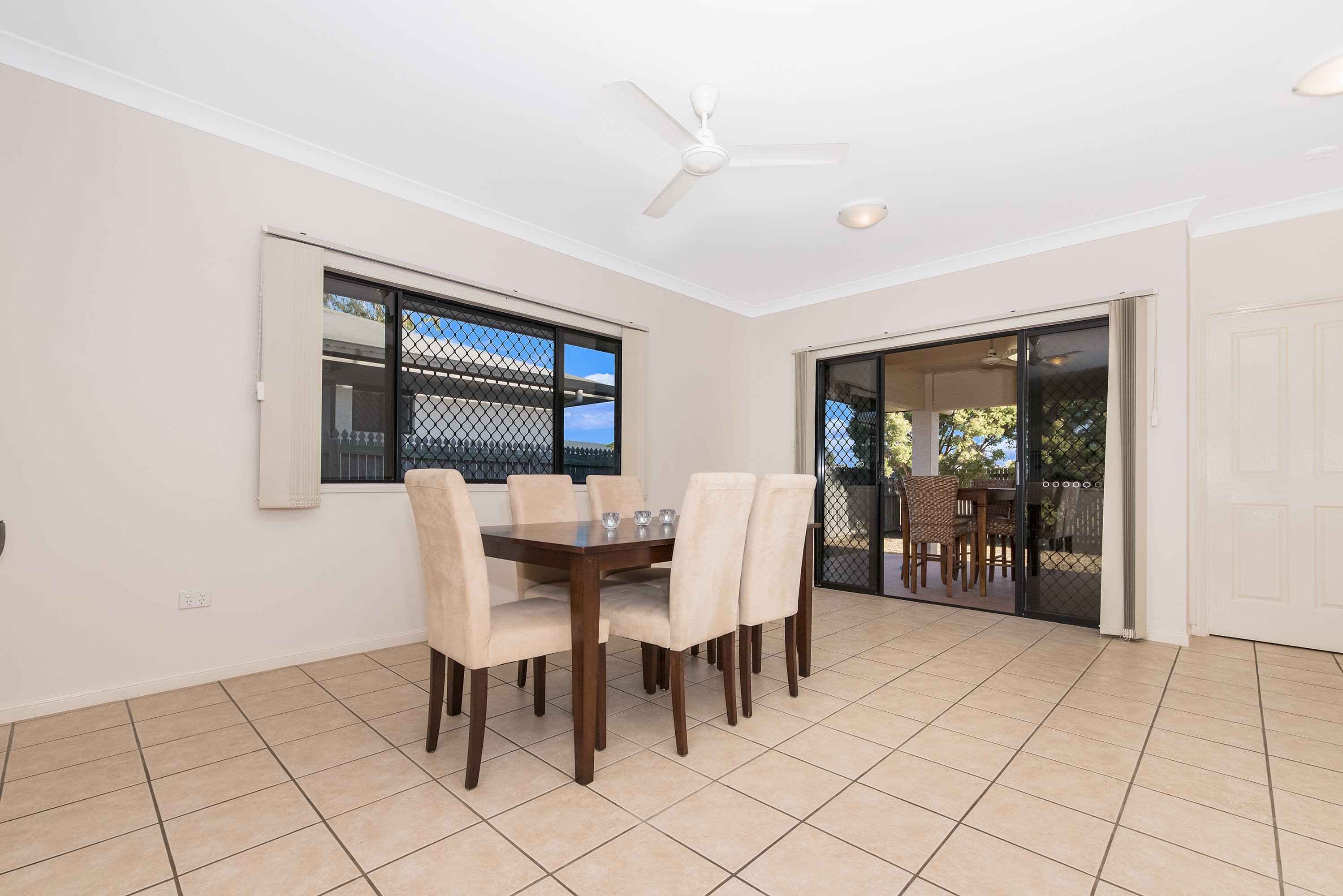 23 Lakewood Avenue, Kirwan QLD 4817, Kirwan - Thumbnail 3