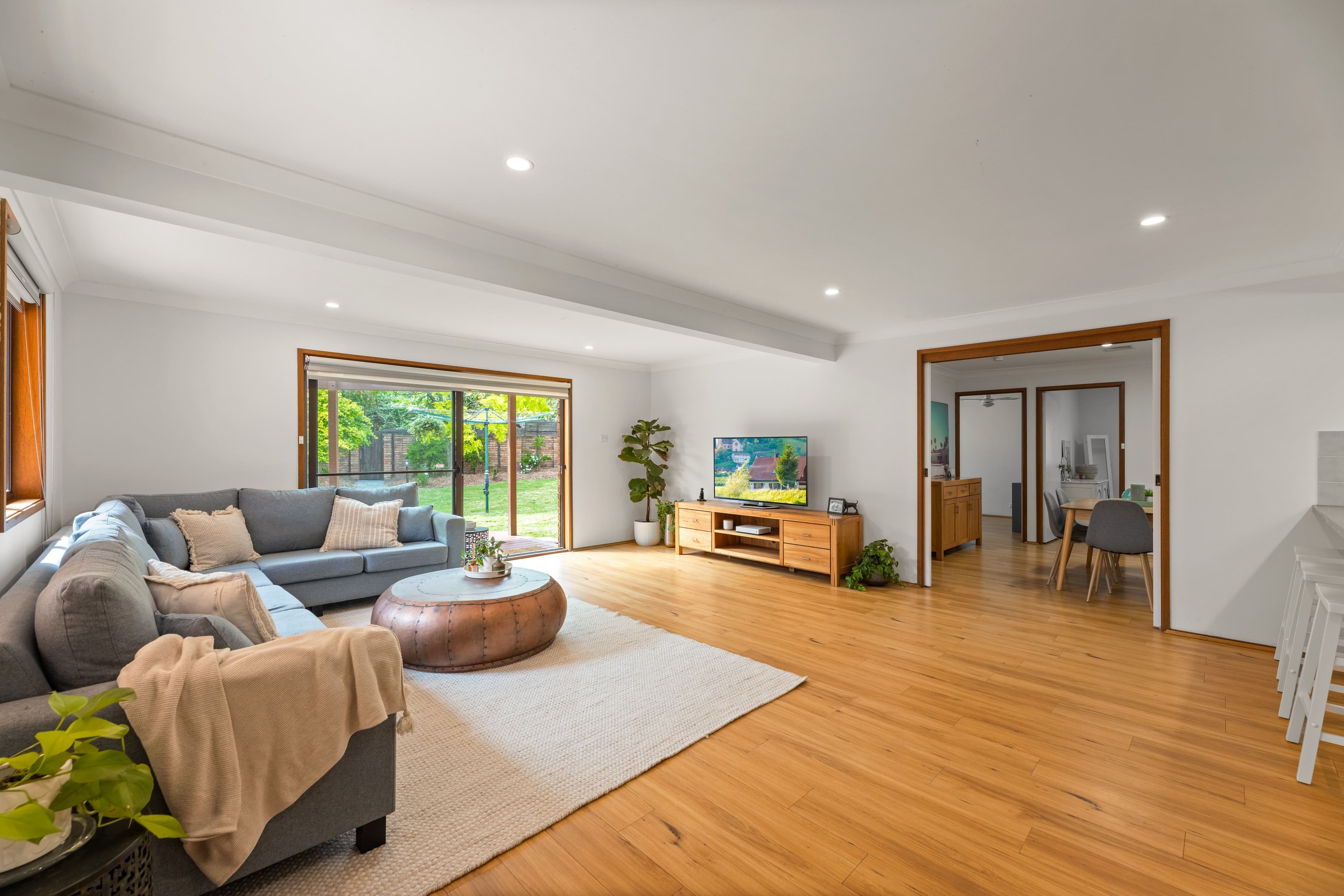 15 Bujara Place, Bangor NSW 2234, Bangor - Thumbnail 2