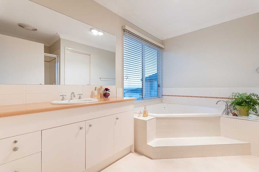 15 Parkside Rise, Craigieburn VIC 3064, Craigieburn - Thumbnail 8