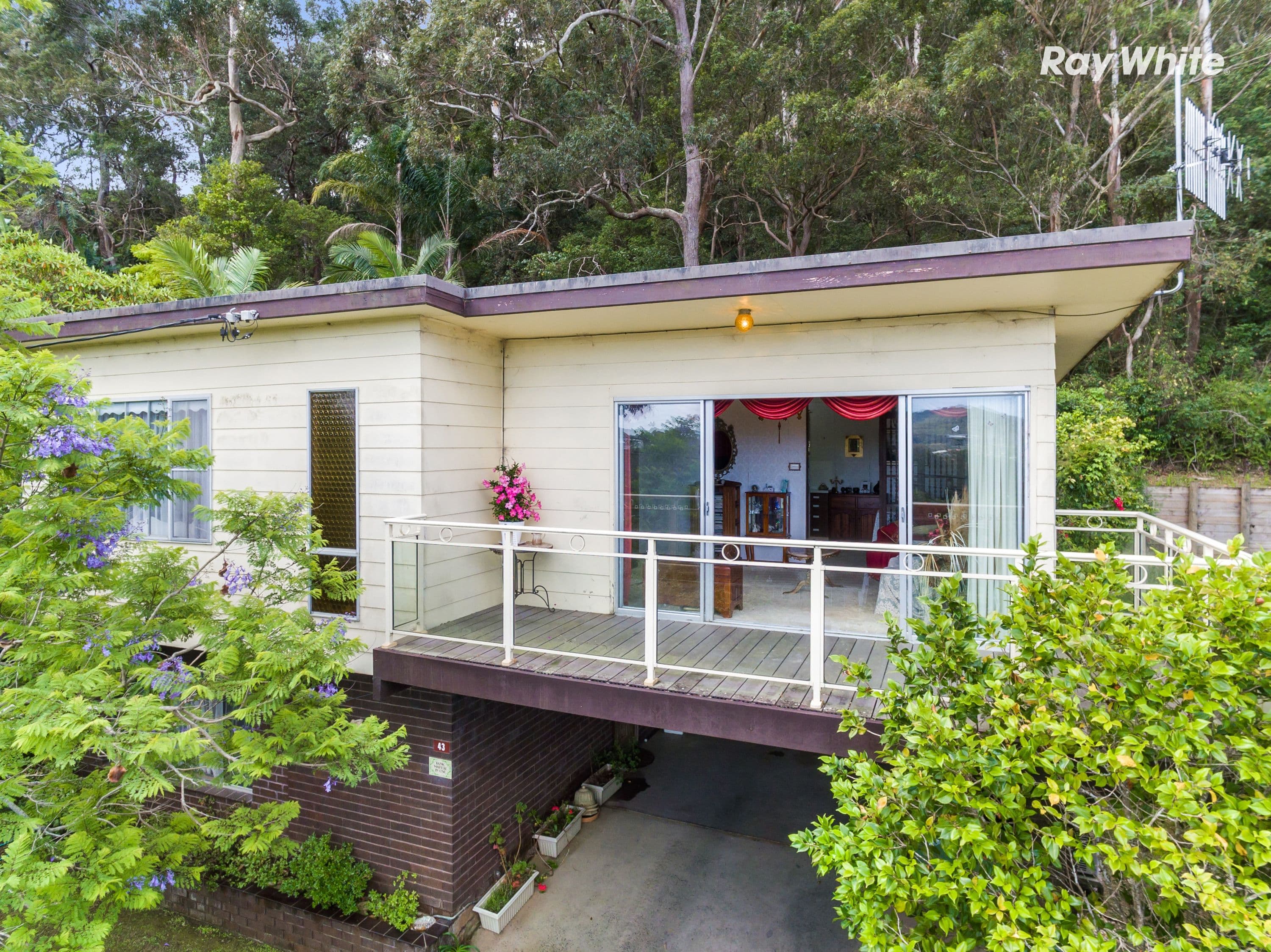 131 Broadwater Drive, Saratoga - Image 1
