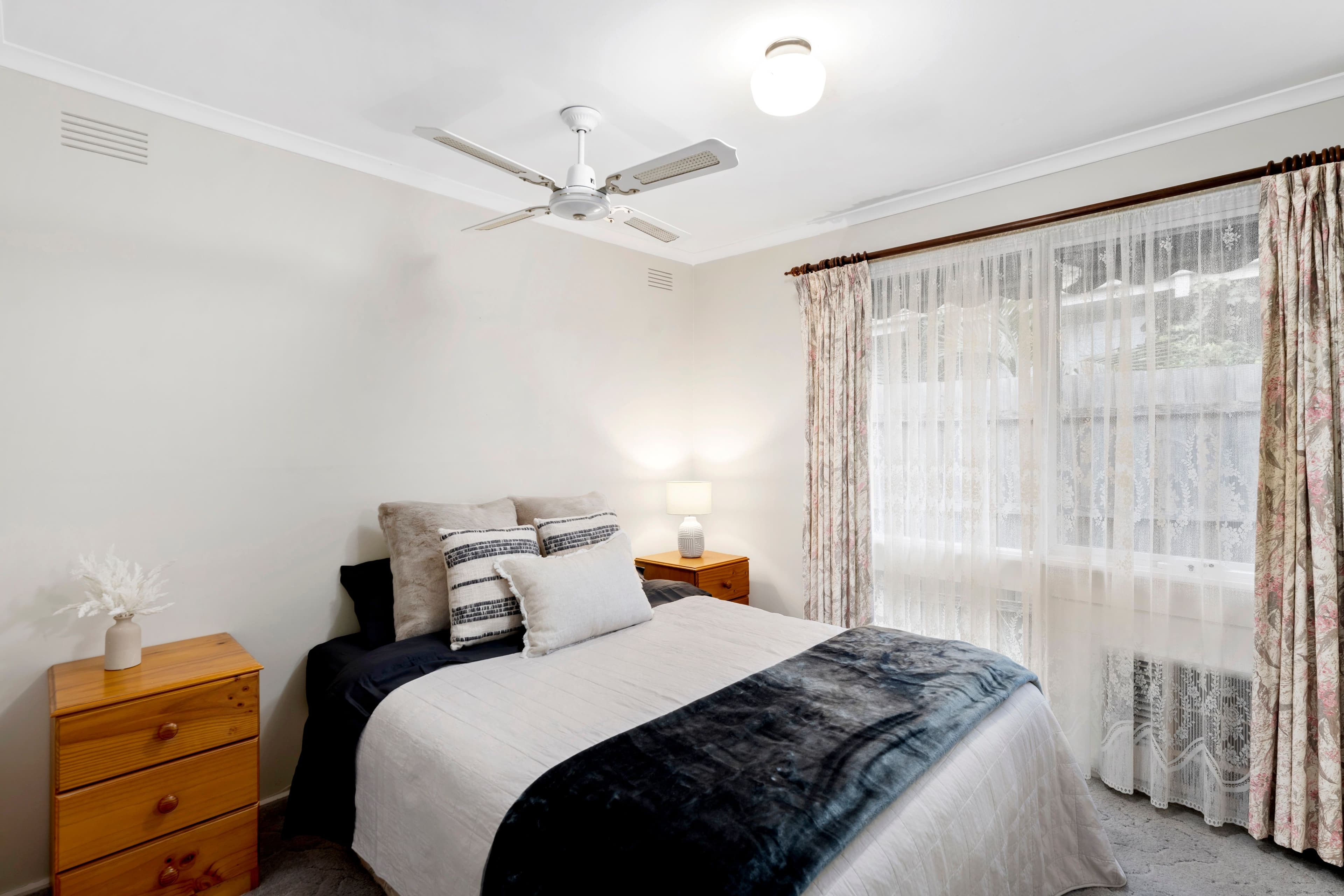 29 Ruthven Street, Sunbury VIC 3429, Sunbury - Thumbnail 5