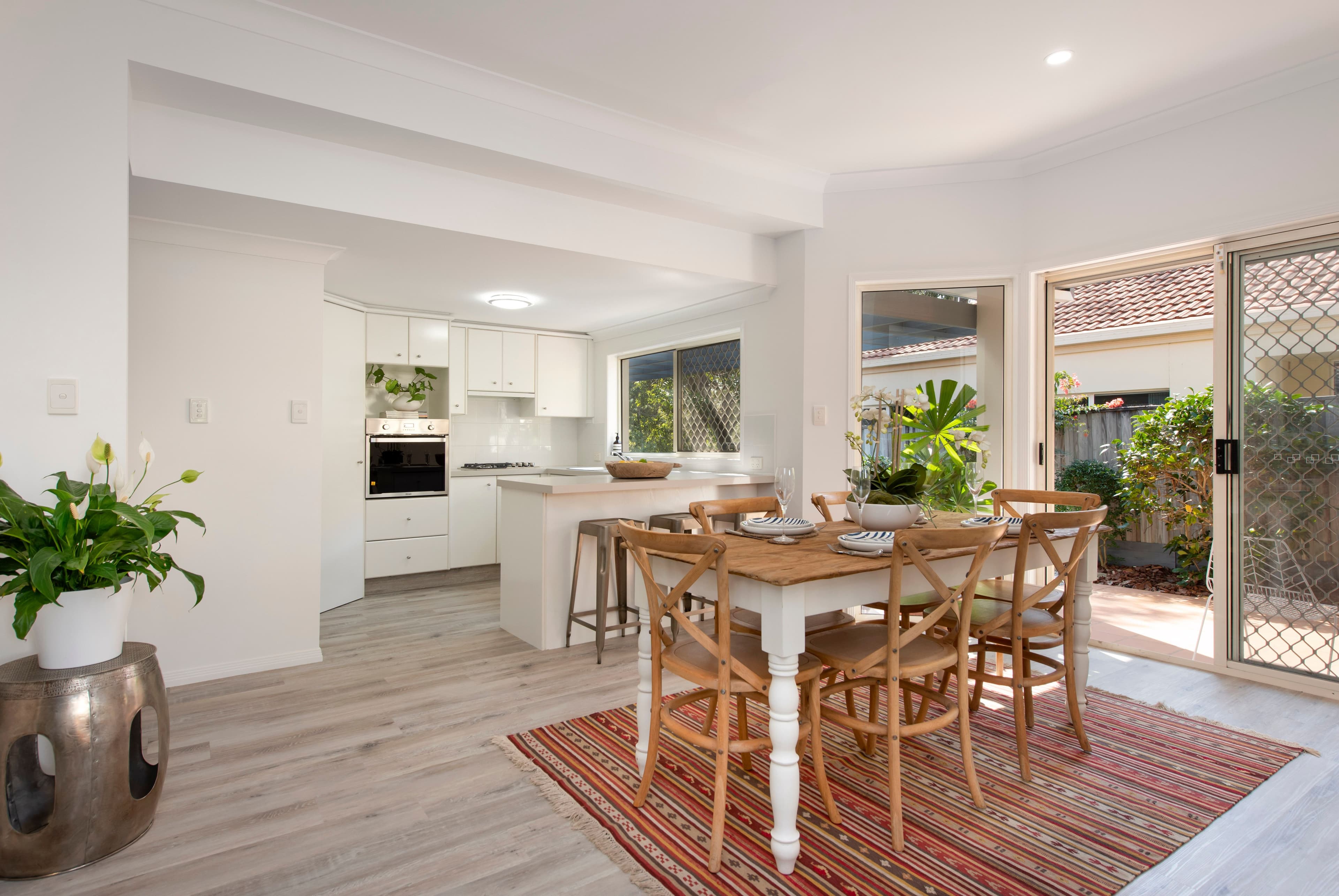 10 Flame Tree Crescent, Carindale QLD 4152, Carindale - Thumbnail 3