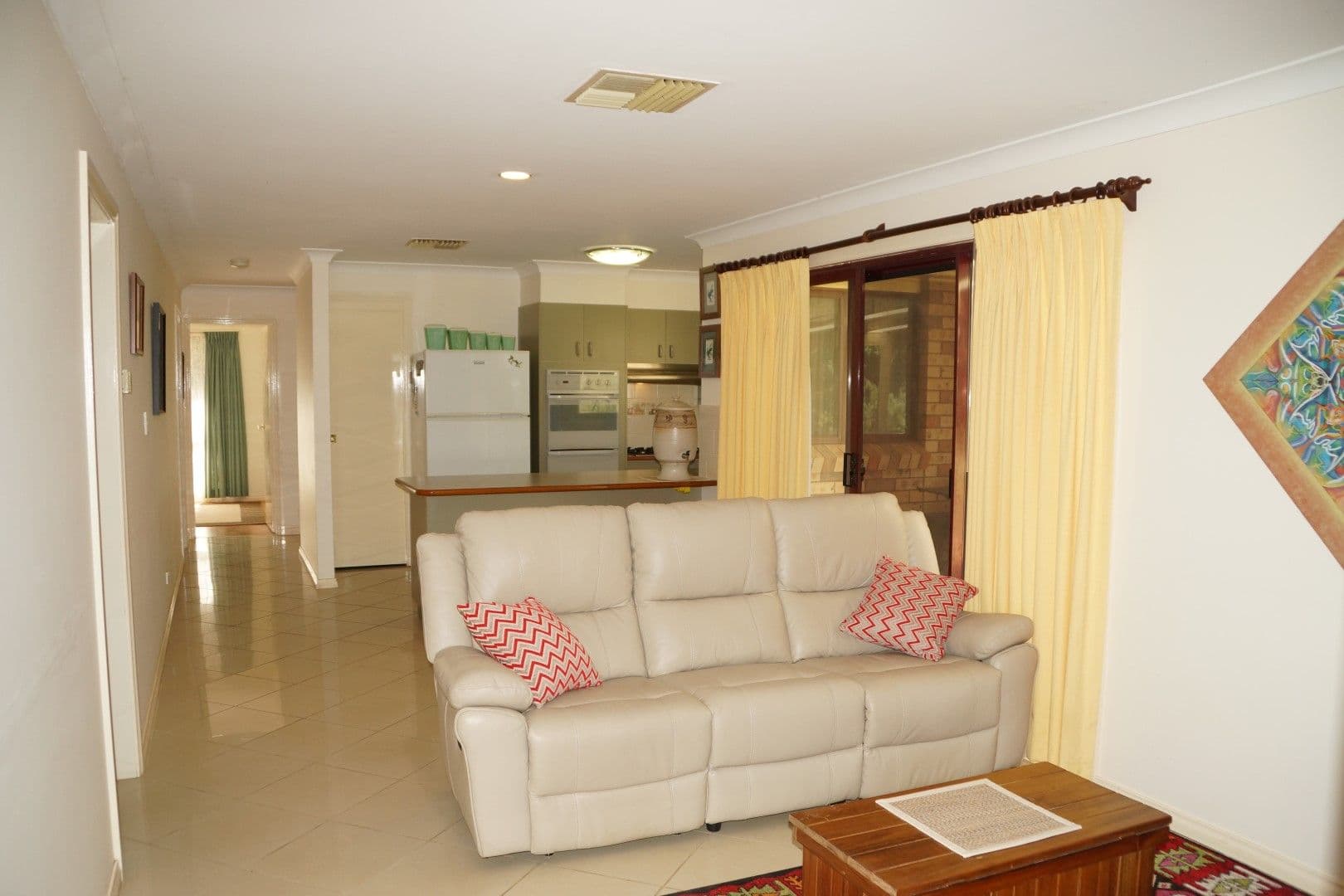 12 Jacqueline Drive, Dubbo - Thumbnail 4