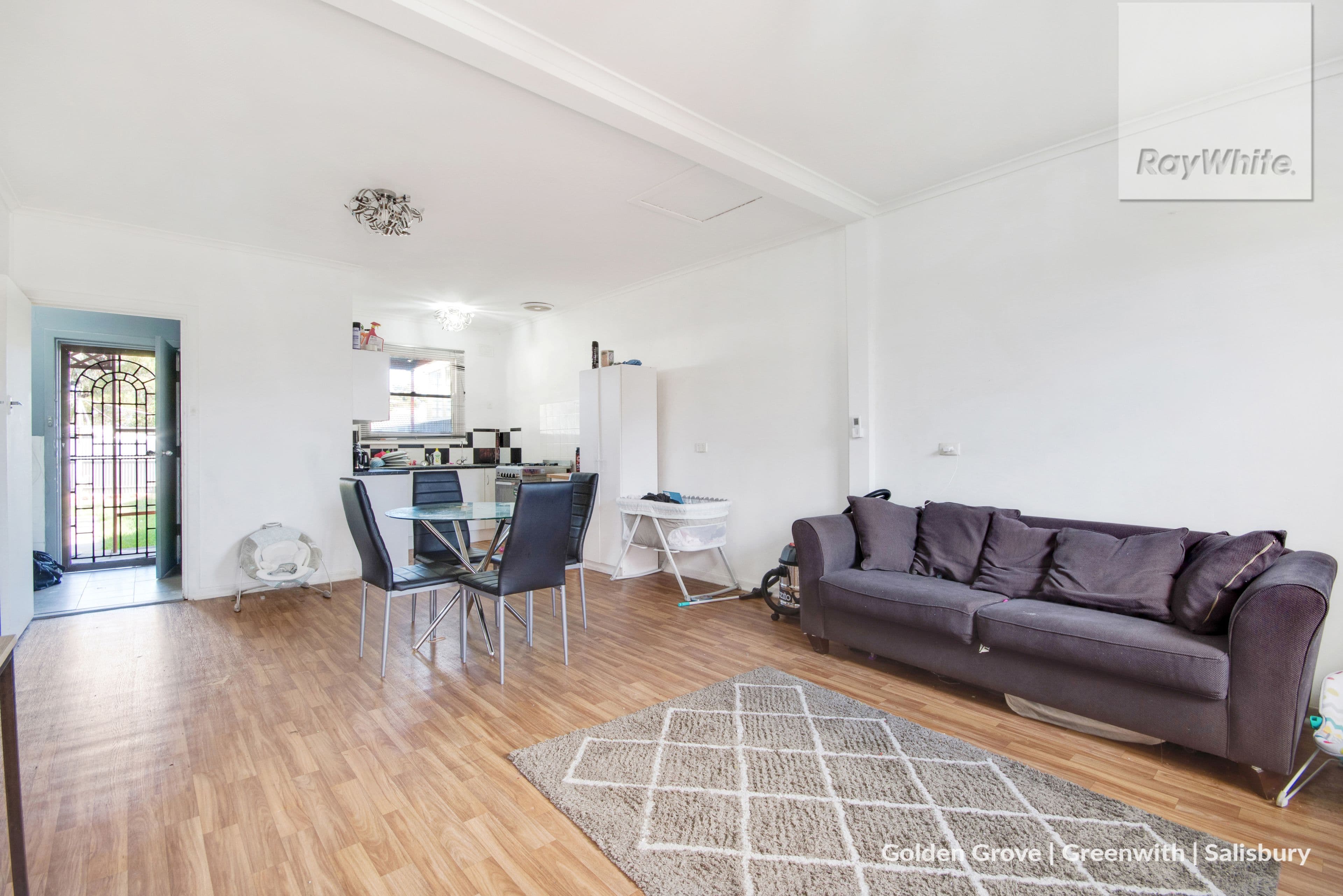 11 Partridge Way, Mooroolbark, Mooroolbark - Thumbnail 2