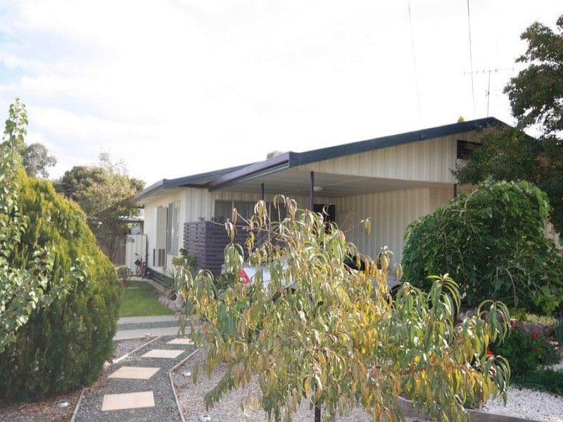 18 Baynes Street, ROCHESTER VIC 3561, Rochester - Thumbnail 3