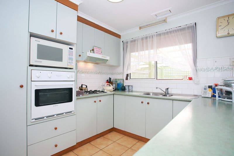 6 Bamboo Court, DOVETON VIC 3177, Doveton - Thumbnail 2