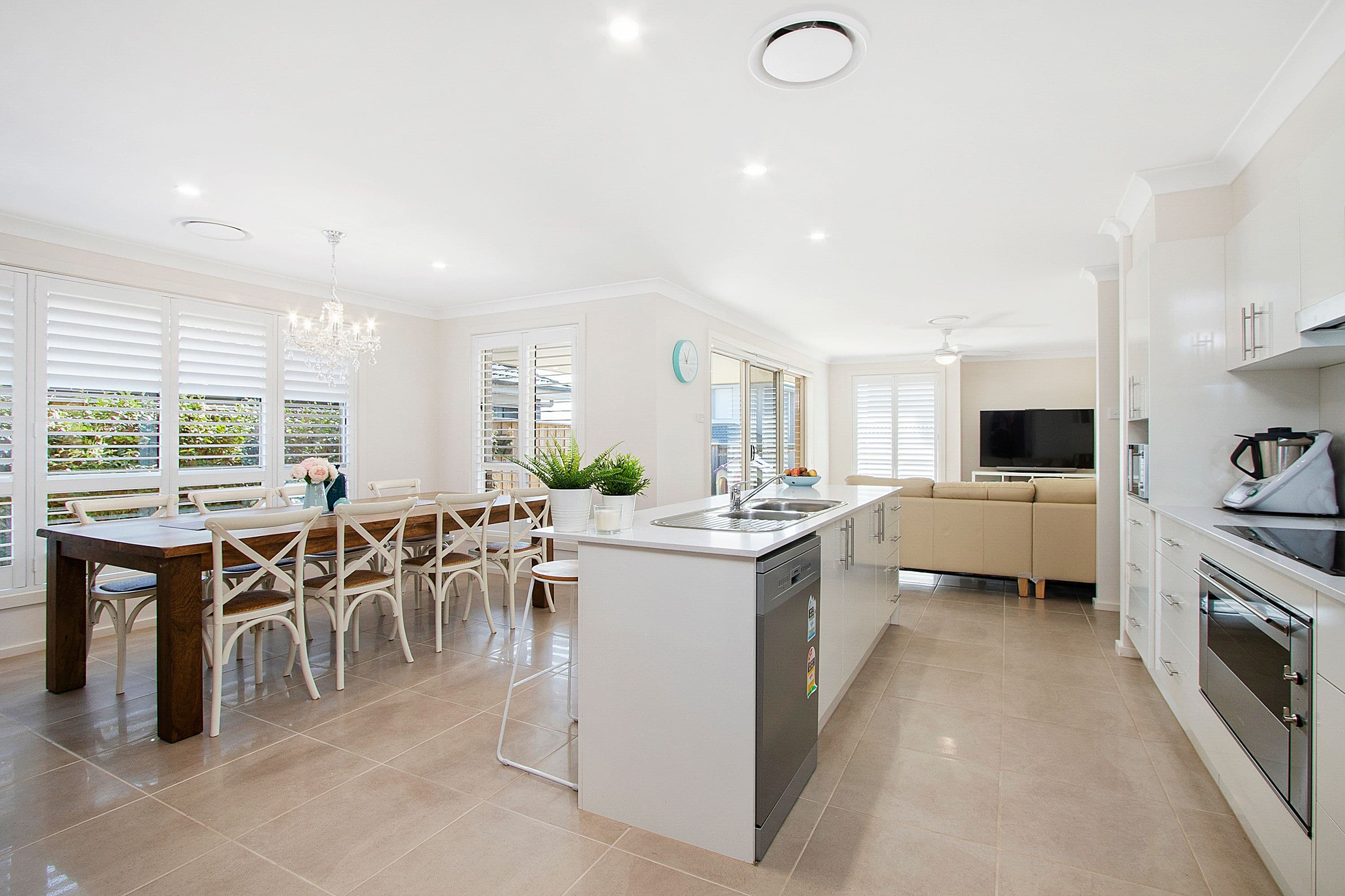 16 Stapylton Street, North Richmond - Thumbnail 2