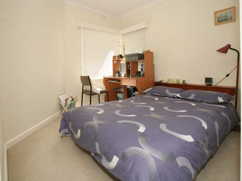 10 Kinnoull Grove, GLEN WAVERLEY VIC 3150, Glen Waverley - Thumbnail 5