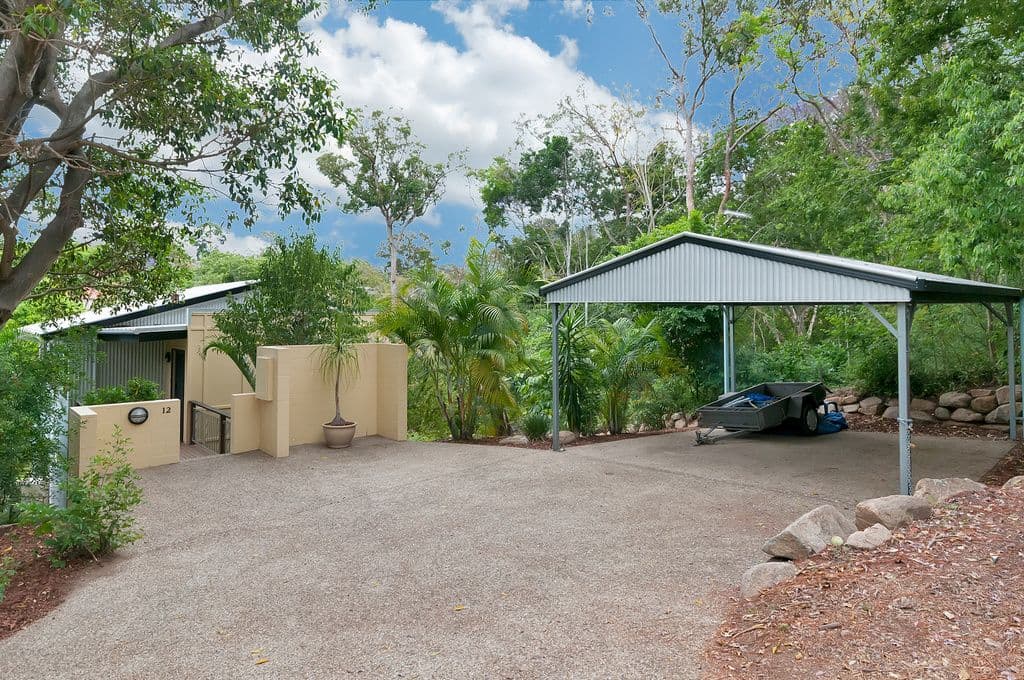 12 Burbong Street, Chapel Hill QLD 4069, Chapel Hill - Thumbnail 2