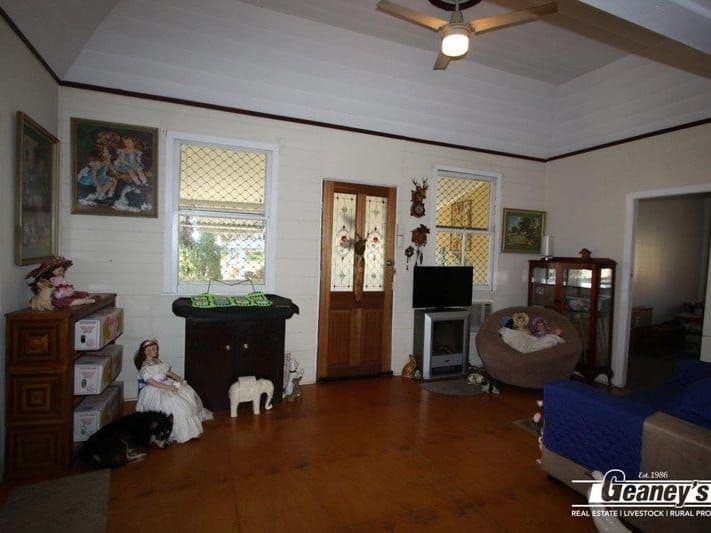 98 King Street, CHARTERS TOWERS CITY QLD 4820, Charters Towers City - Thumbnail 5