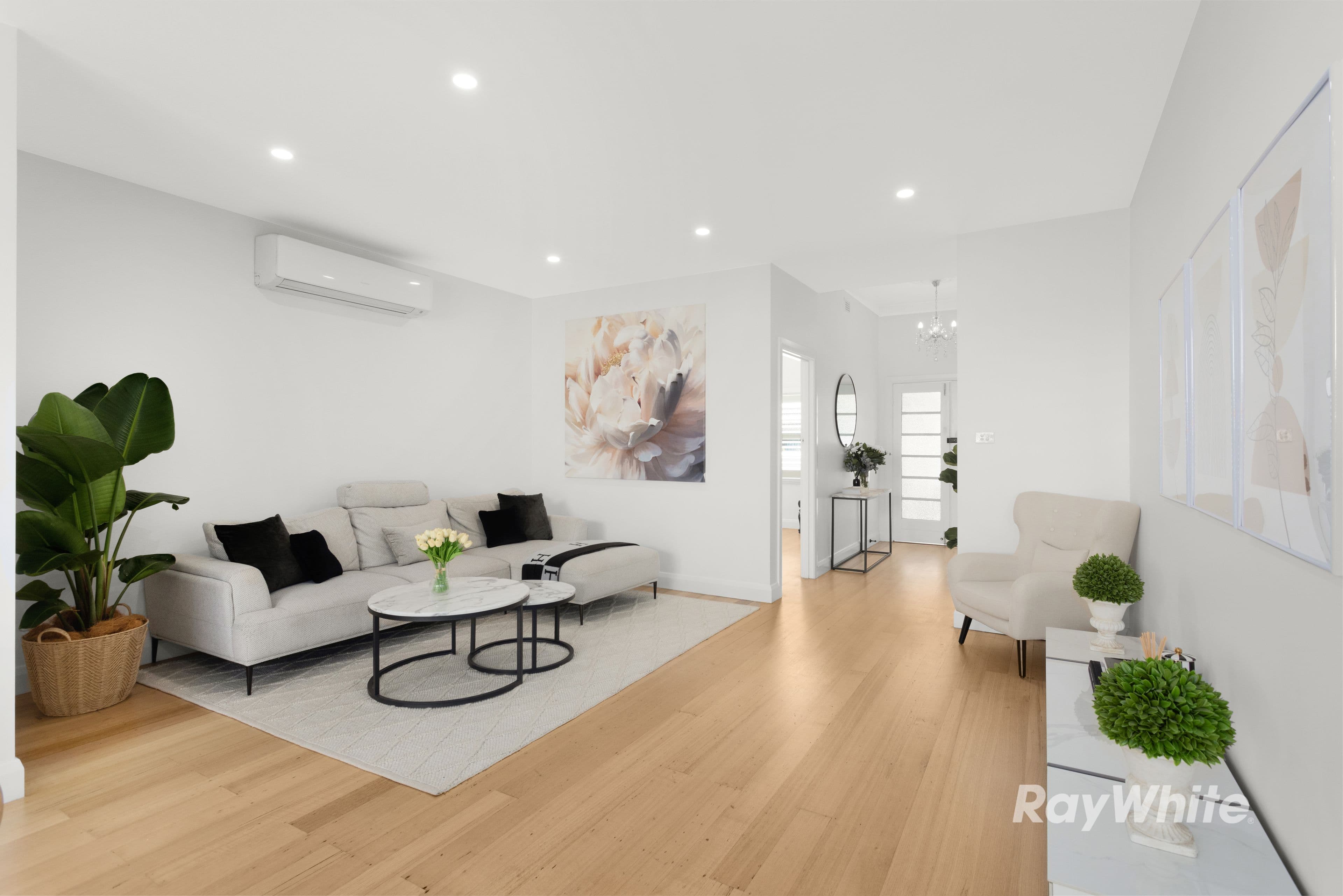 46 Eleebana Avenue, Hughesdale VIC 3166, Hughesdale - Thumbnail 4