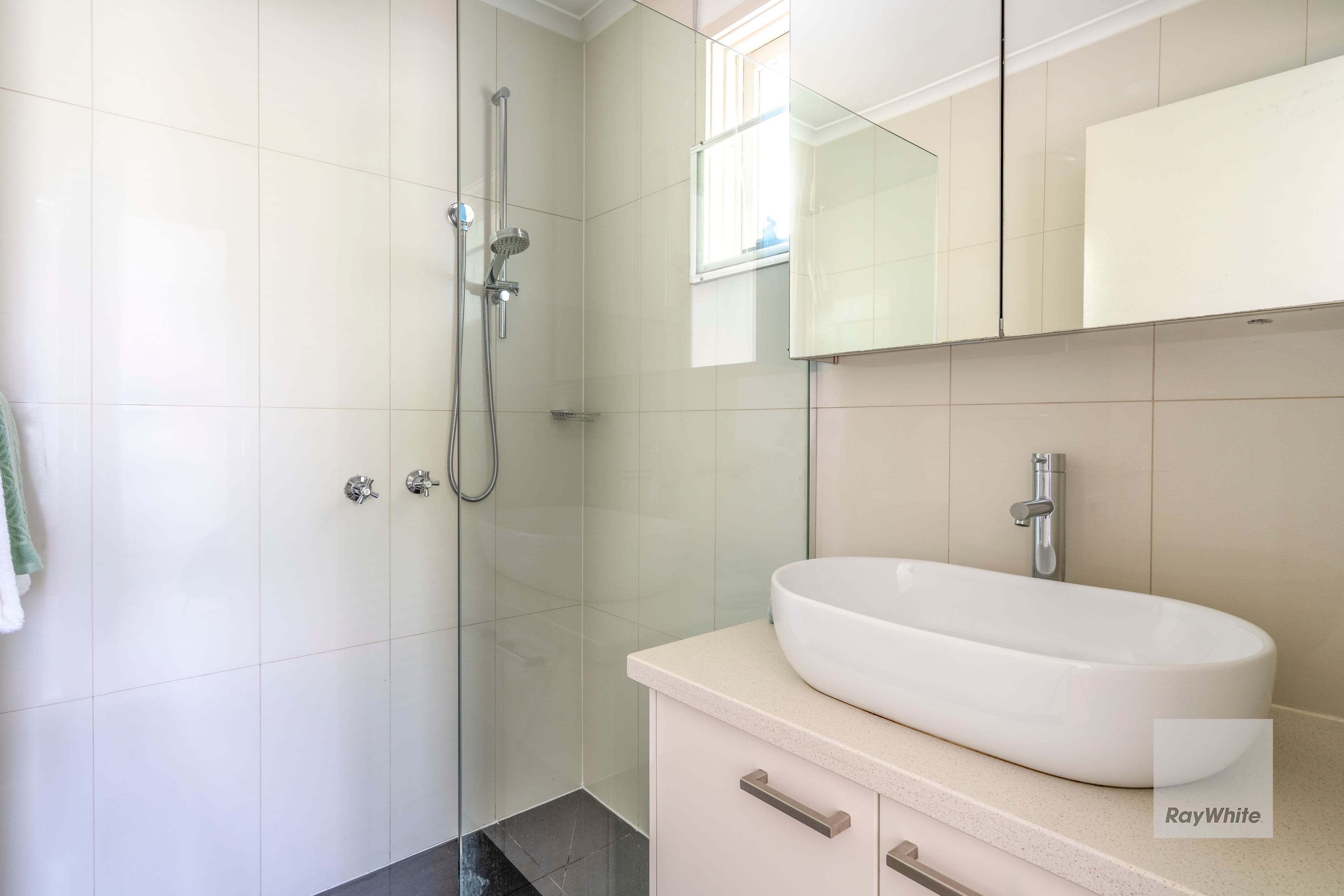 226 Greenhills Road, Bundoora VIC 3083, Bundoora - Thumbnail 6