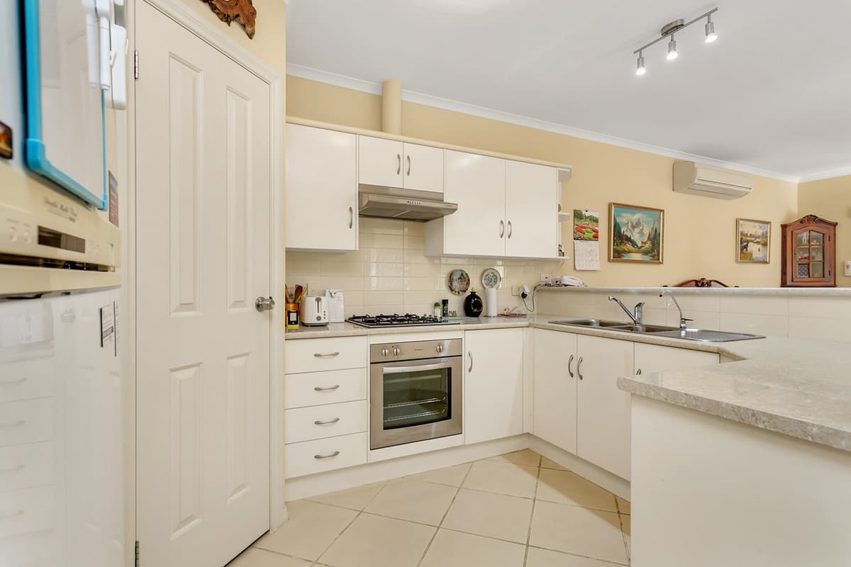 1B Avalon Road, Marion SA 5043, Marion - Thumbnail 2